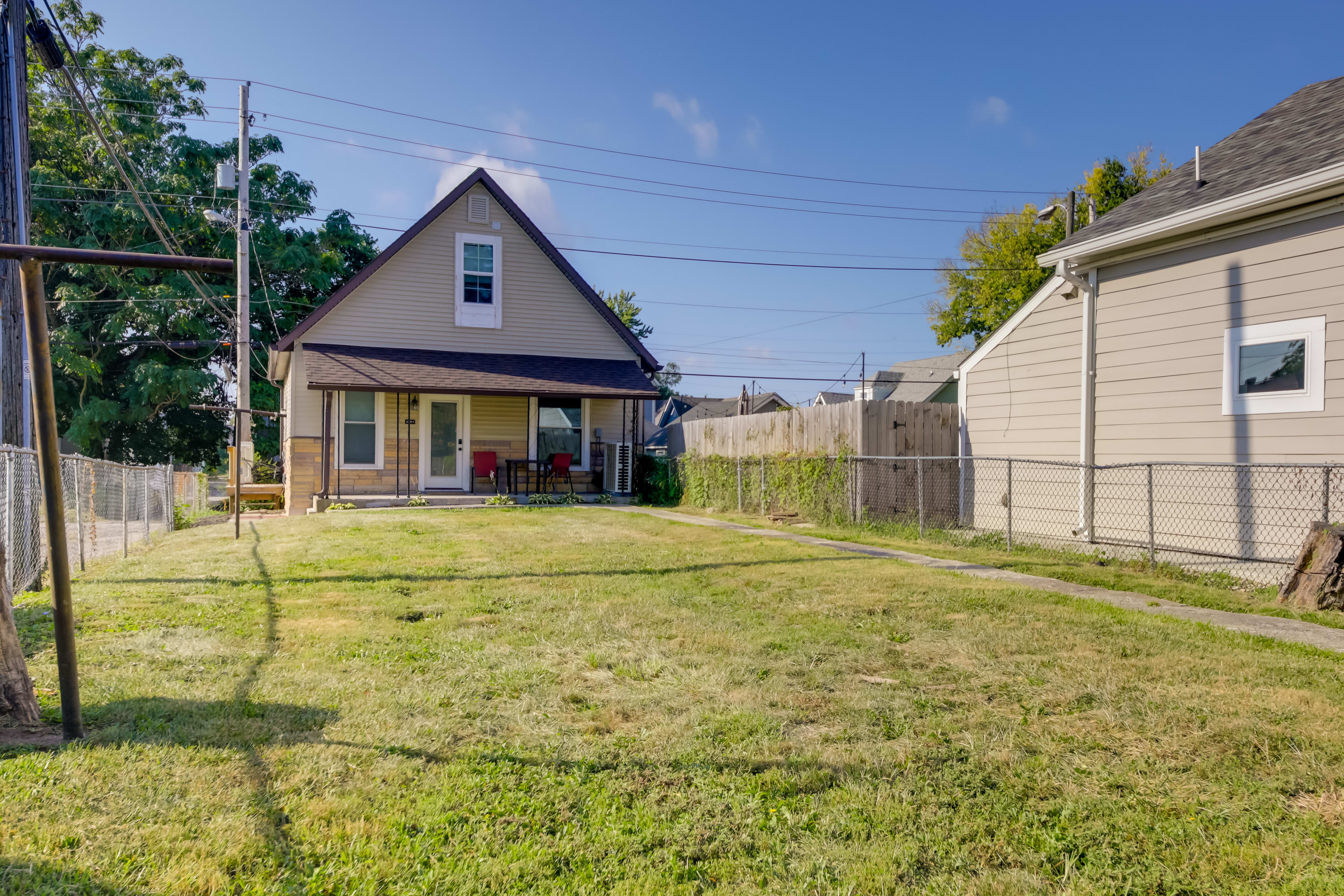 Front Yard | Pet Friendly w/ Fee