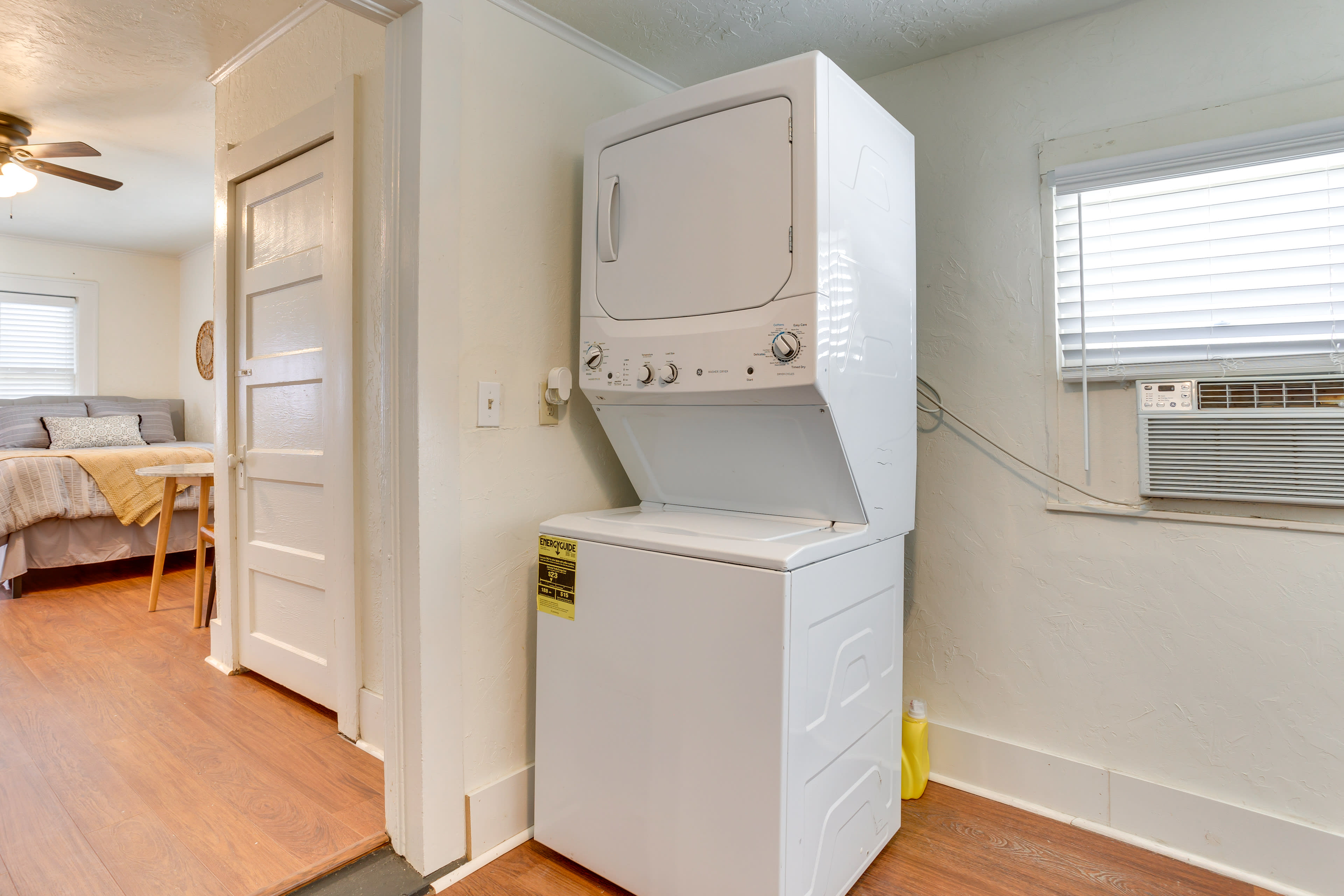 Laundry Area | Washer/Dryer | Laundry Detergent