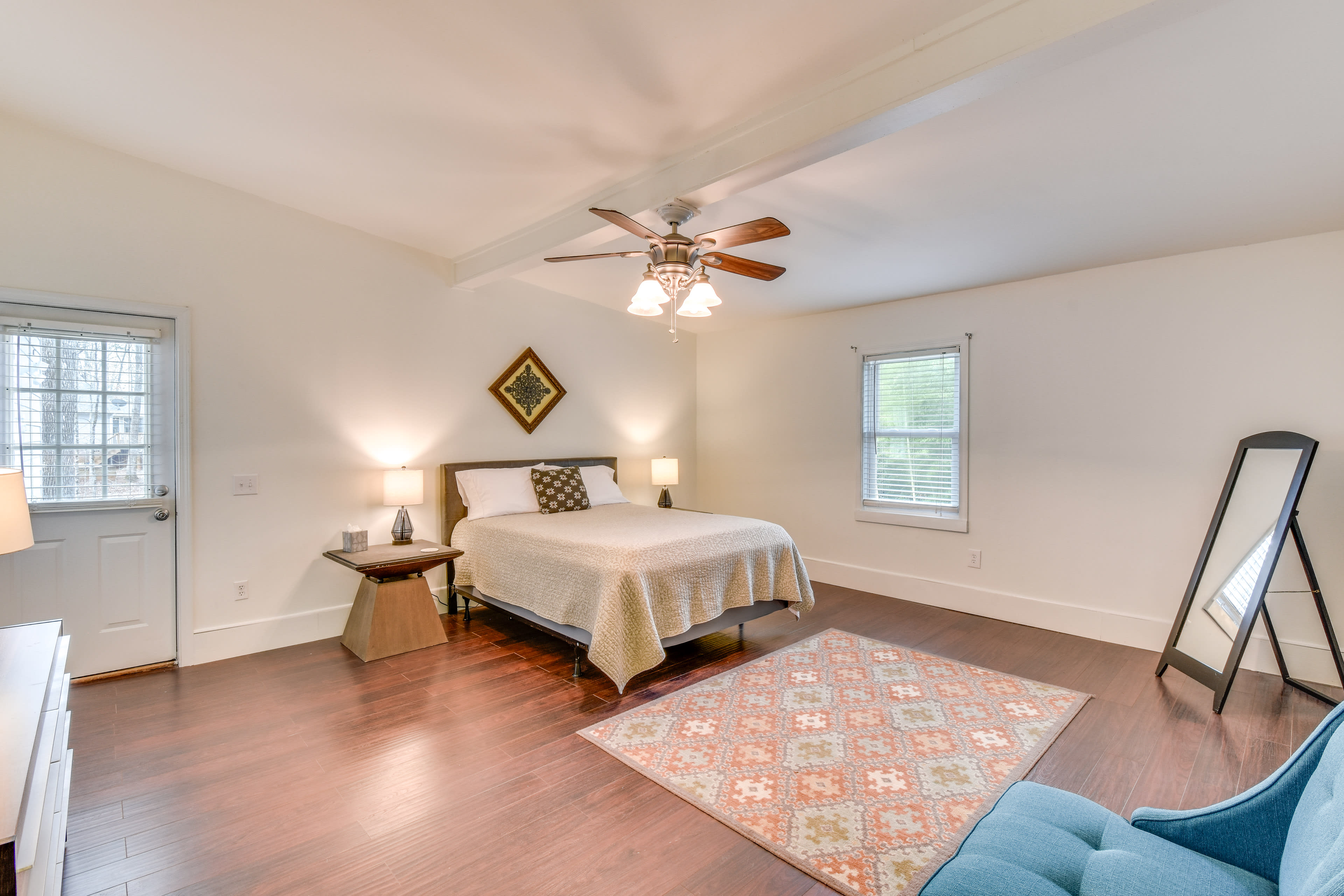 Bedroom 1 | Queen Bed | Linens Provided | Main Floor