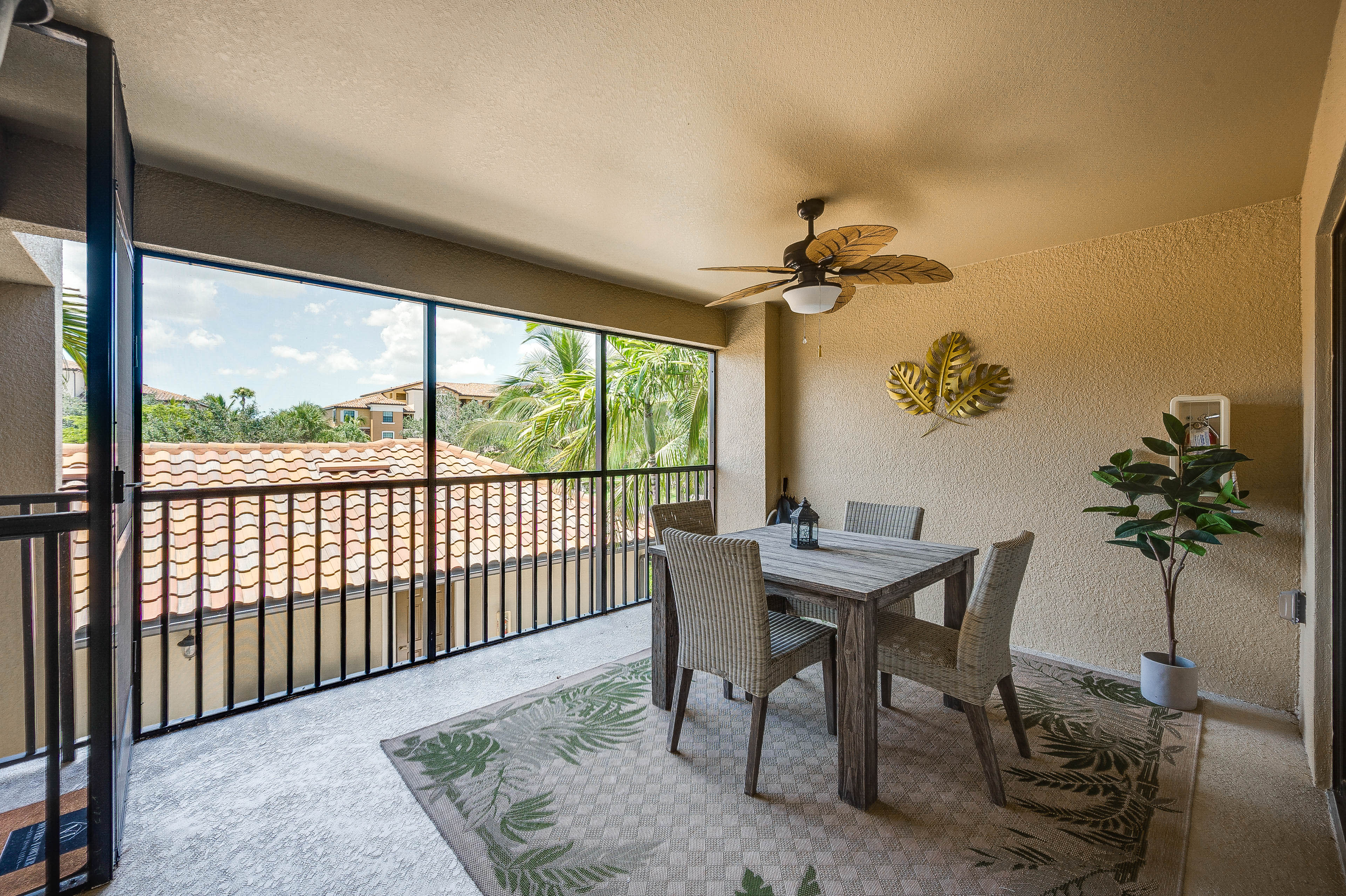 Screened Porch