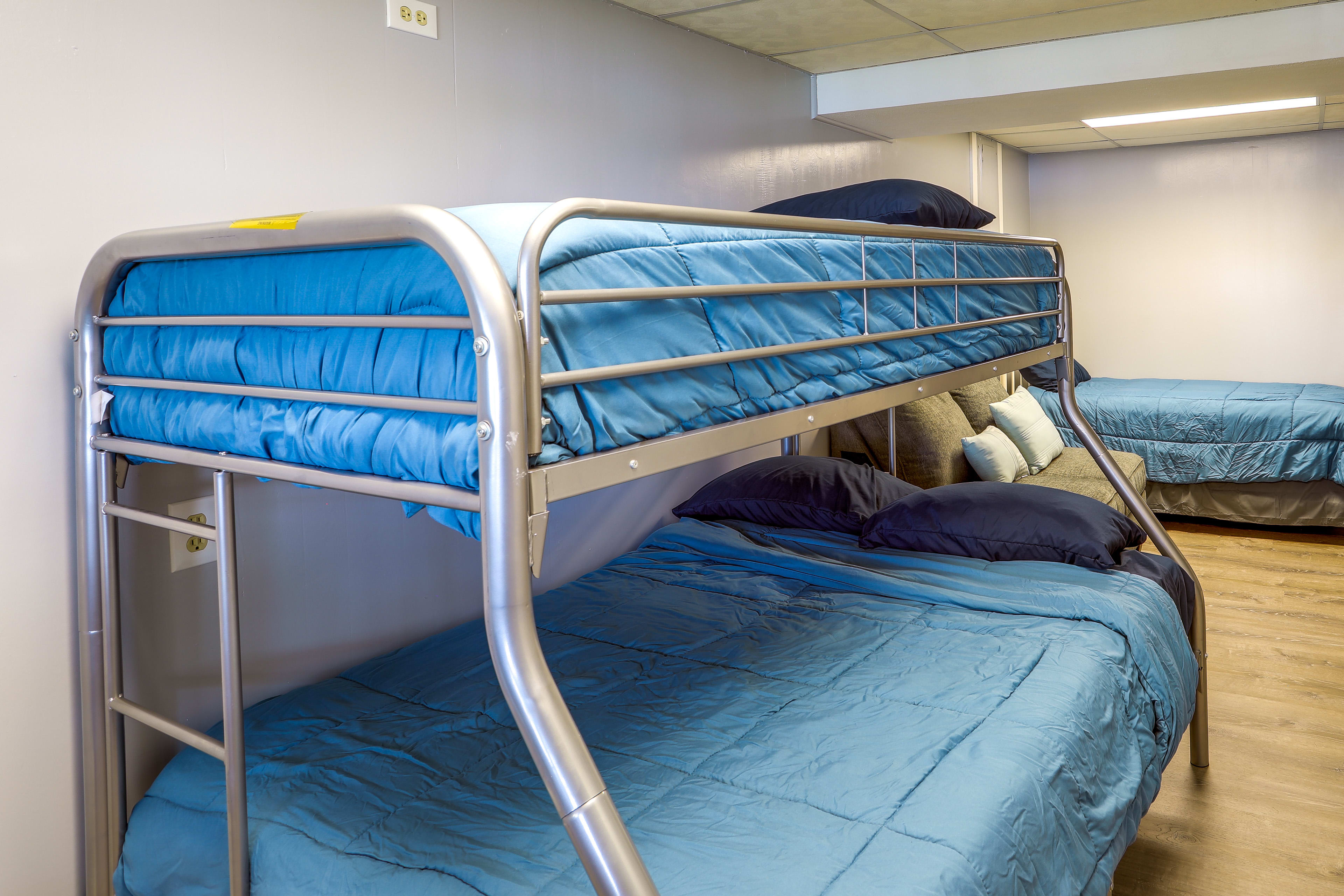 Bedroom 3 | Twin/Full Bunk Bed | Twin Bed | Lower Level