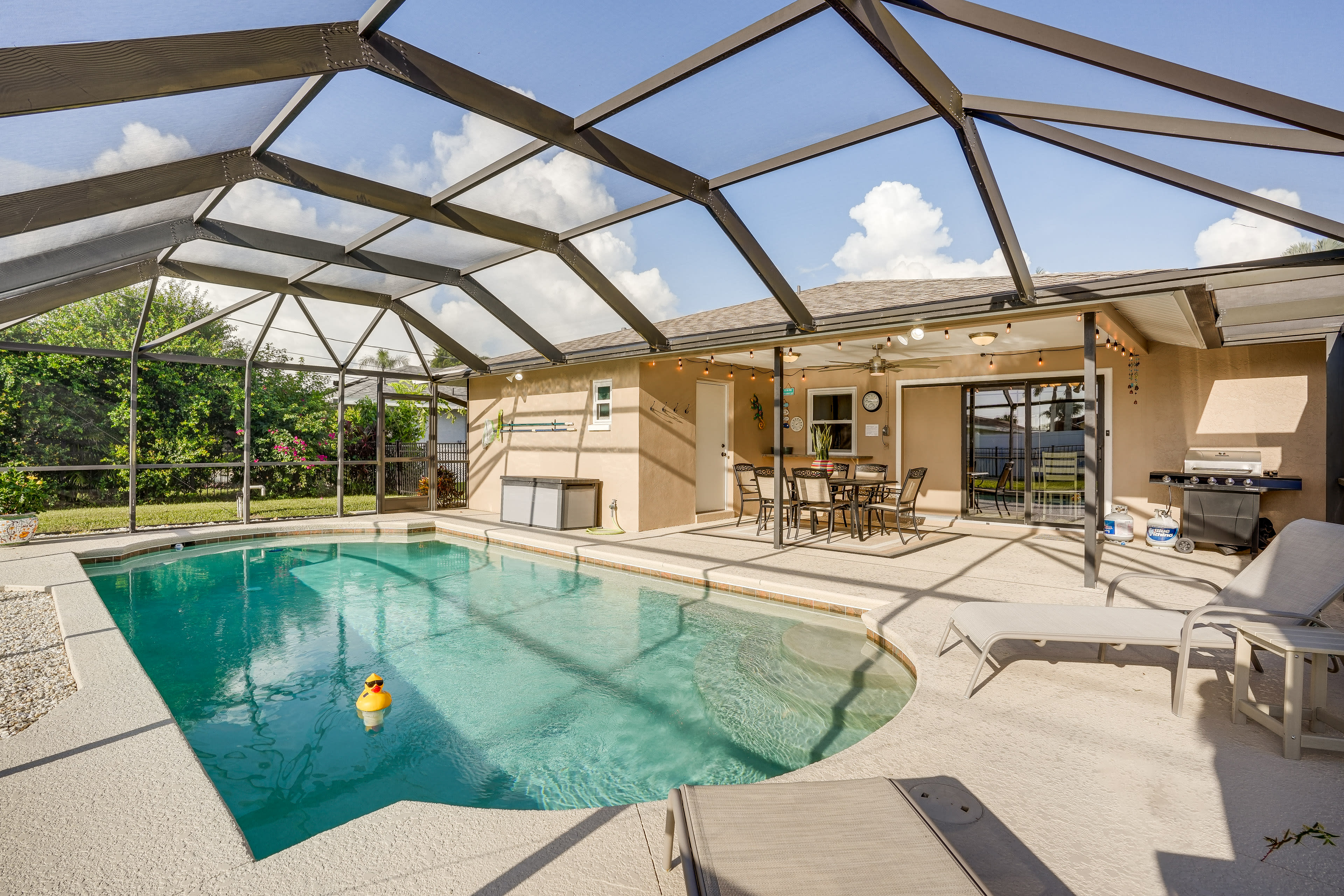 Screened Pool & Patio | Self Check-In | 4 Mi to Downtown Cape Coral