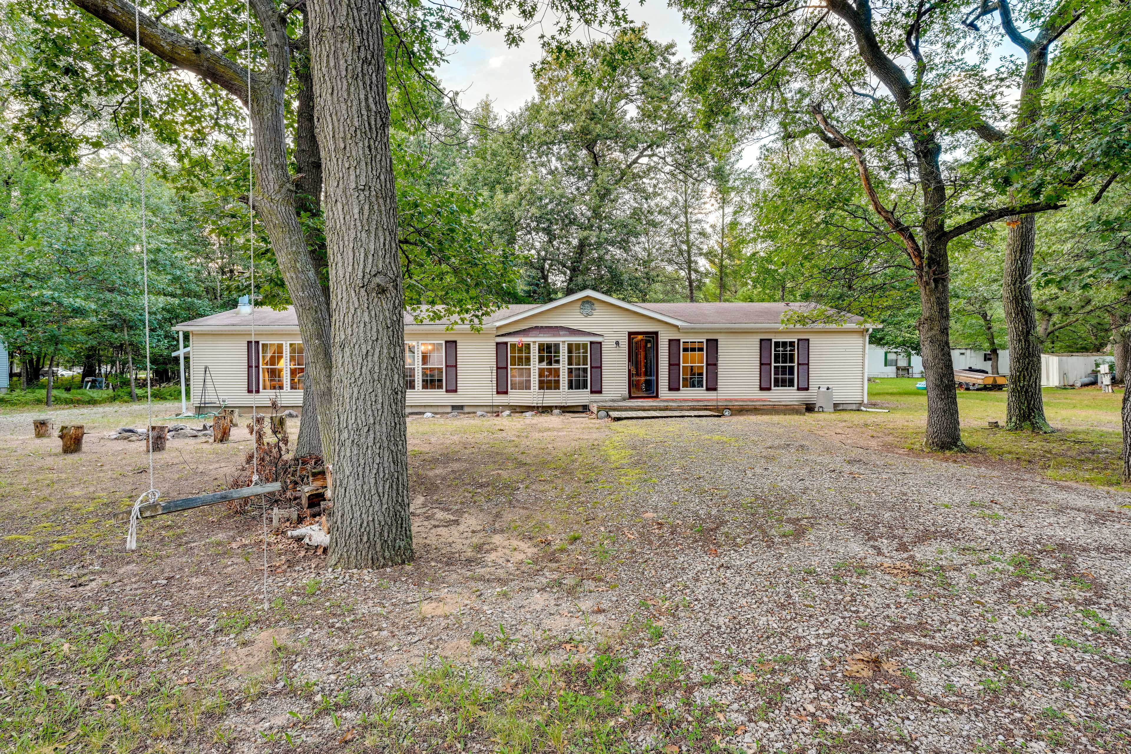 Exterior | Yard | Fire Pit