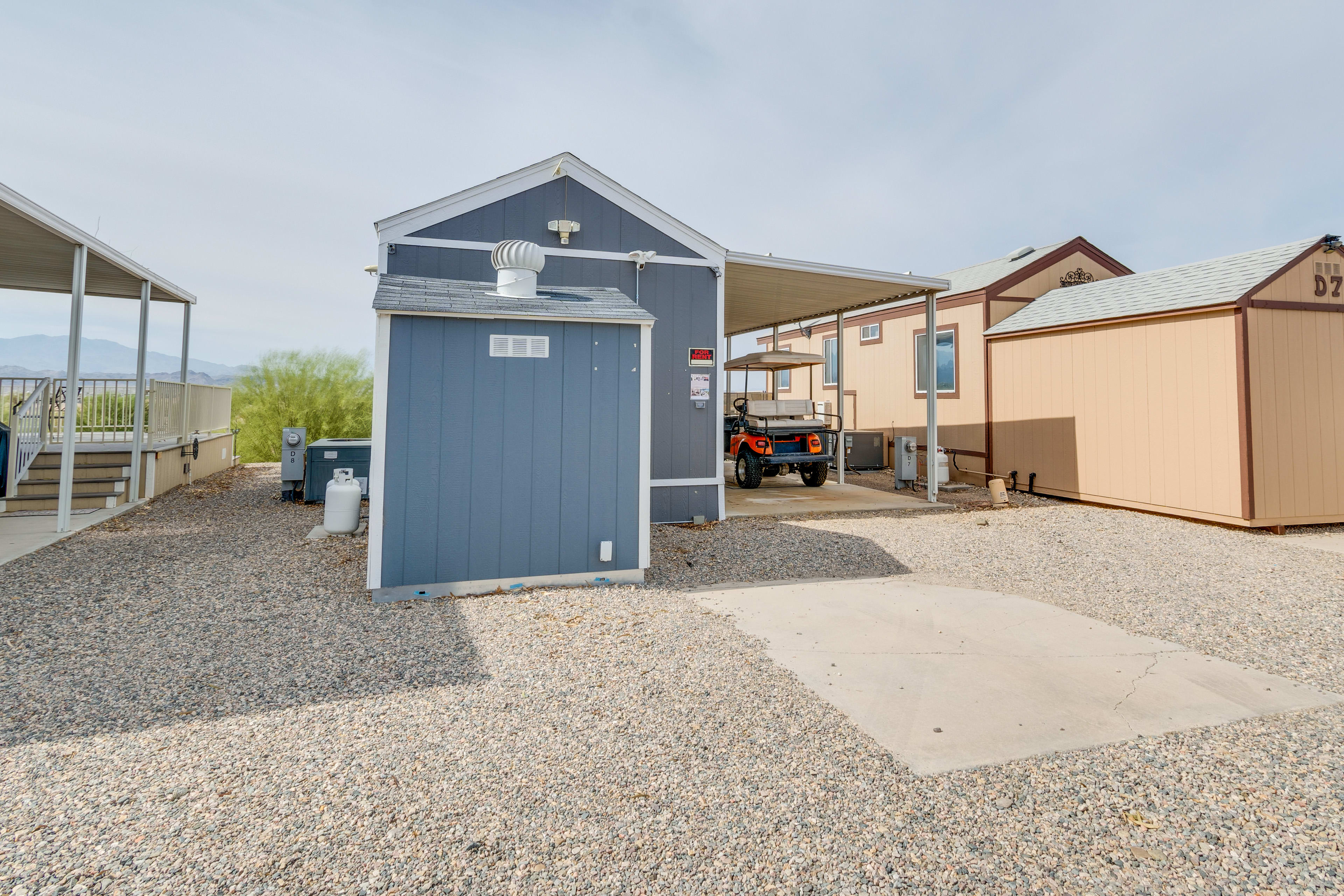 Gravel Driveway (1 Vehicle w/ Addt'l $35 Fee, Paid On-Site) | RV/Trailer Parking