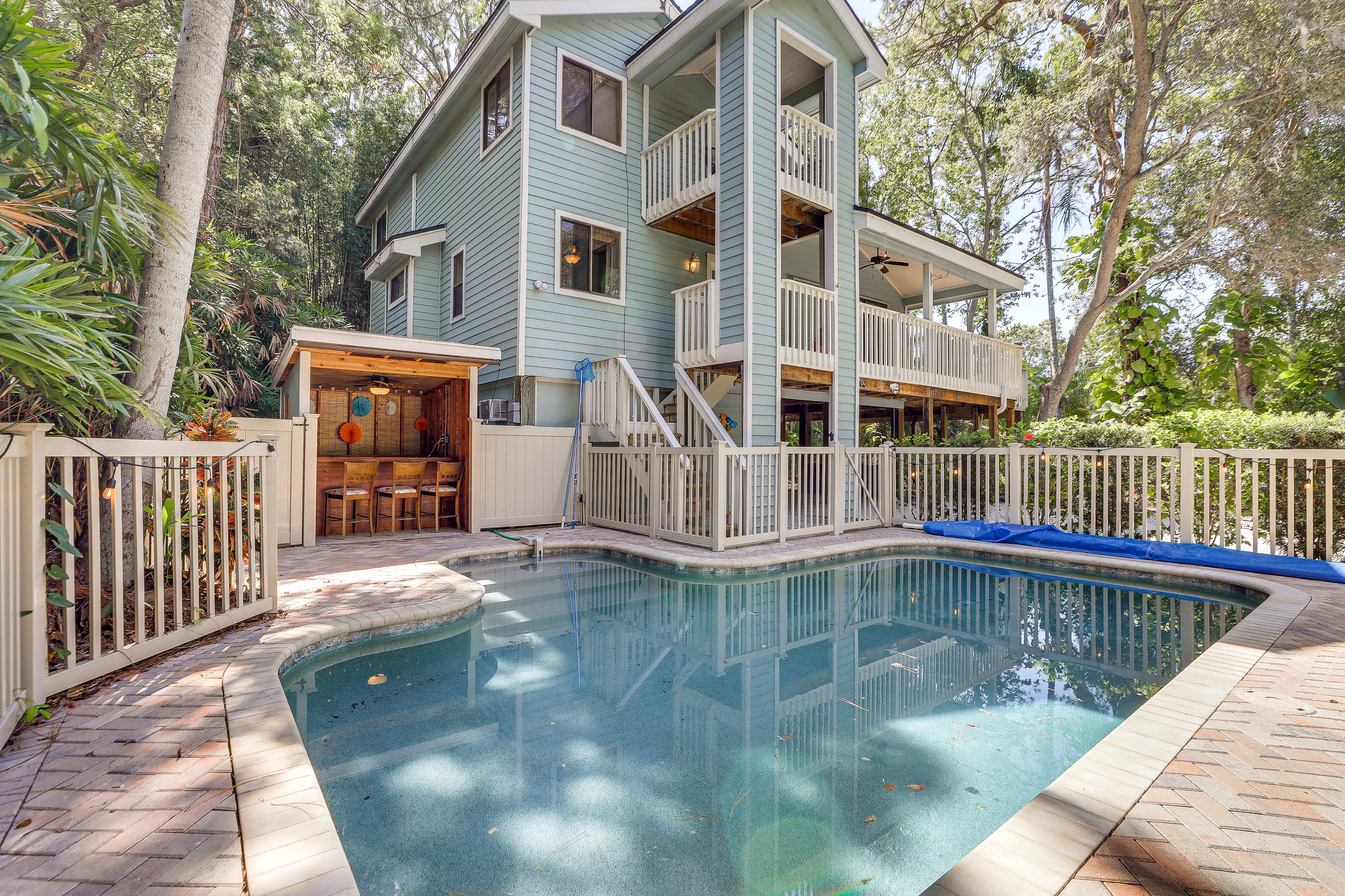 Private Saltwater Pool | Bar | ~2 Mi to Indian Shores Beach