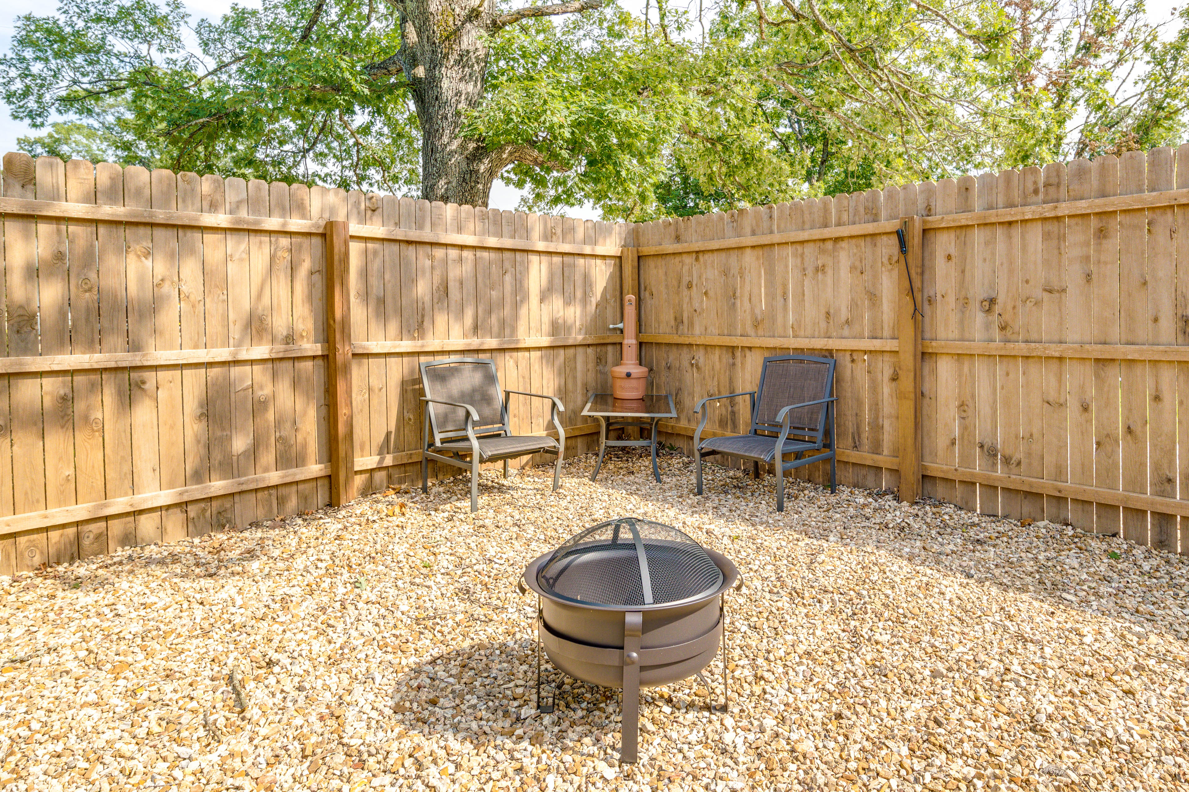 Fenced Backyard | Fire Pit | Patio | Charcoal Grill | Dining Table