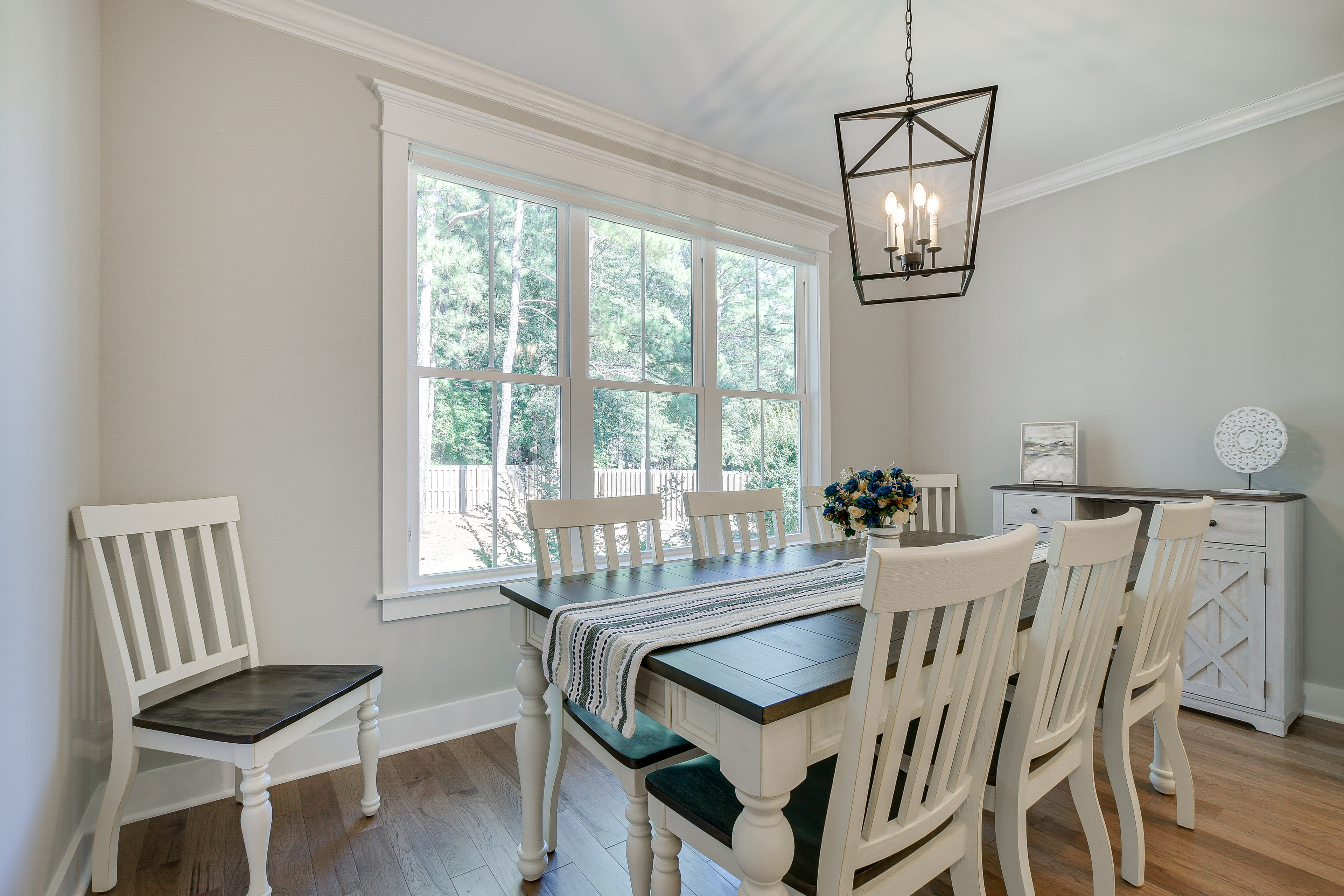 Dining Area | 1st Floor