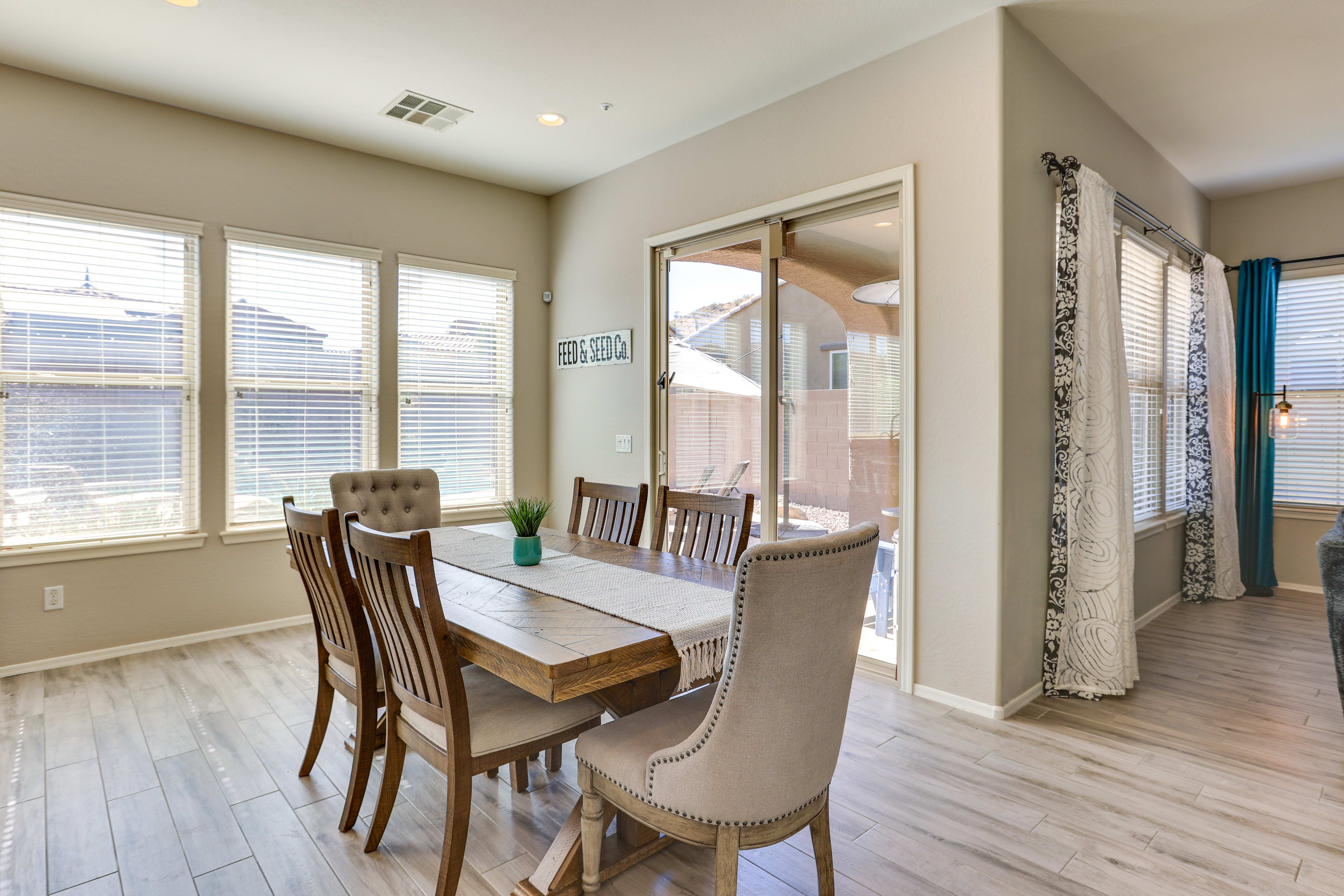 Dining Area | Dishware & Flatware