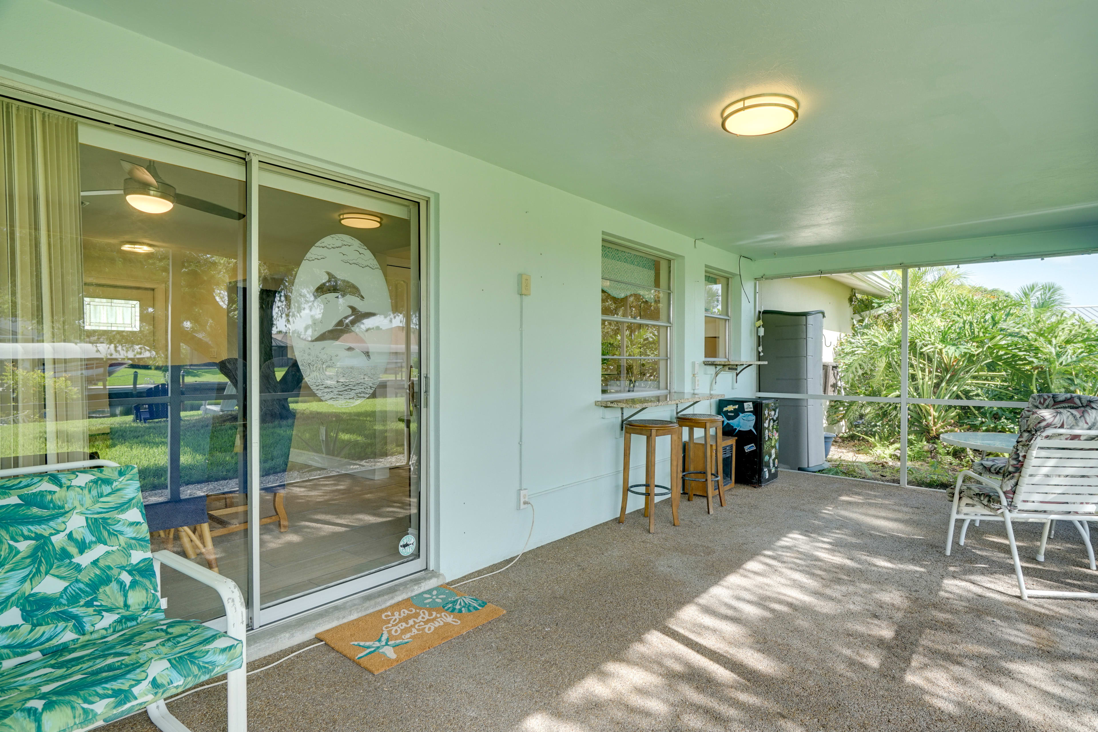 Screened-In Porch | Water Views