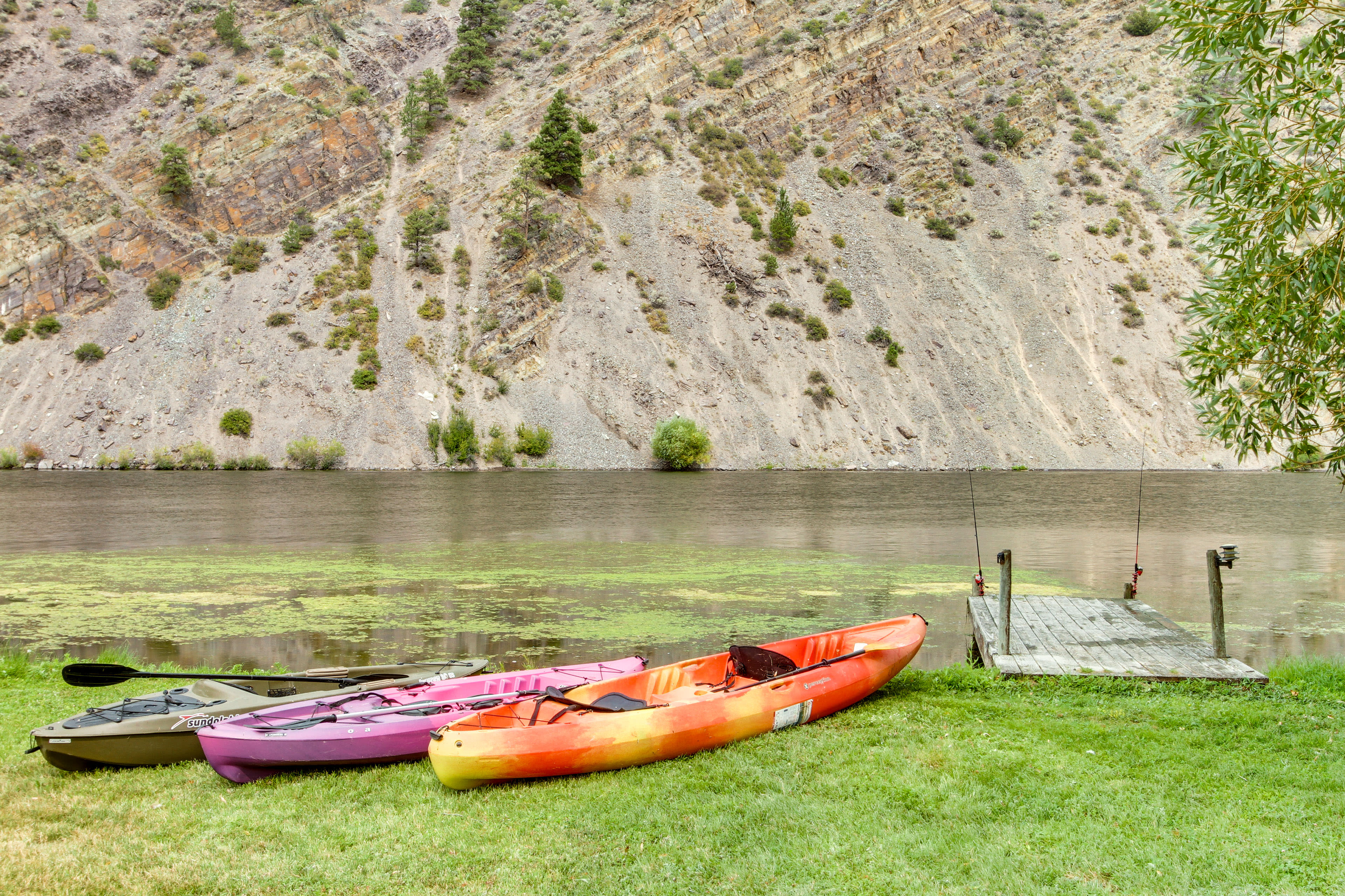 River Access | Small Dock | Kayaks