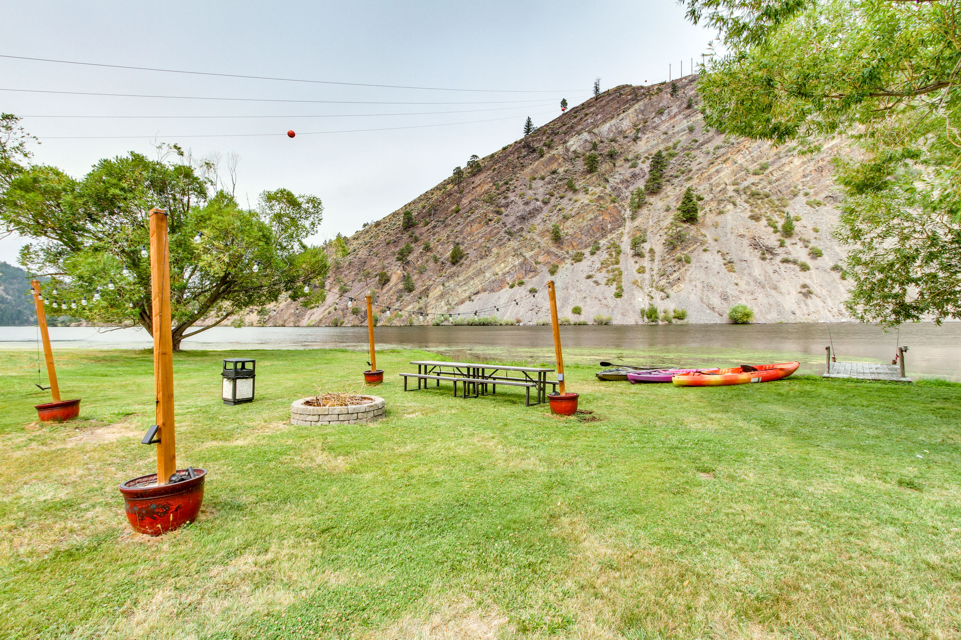 Fire Pit | Picnic Table