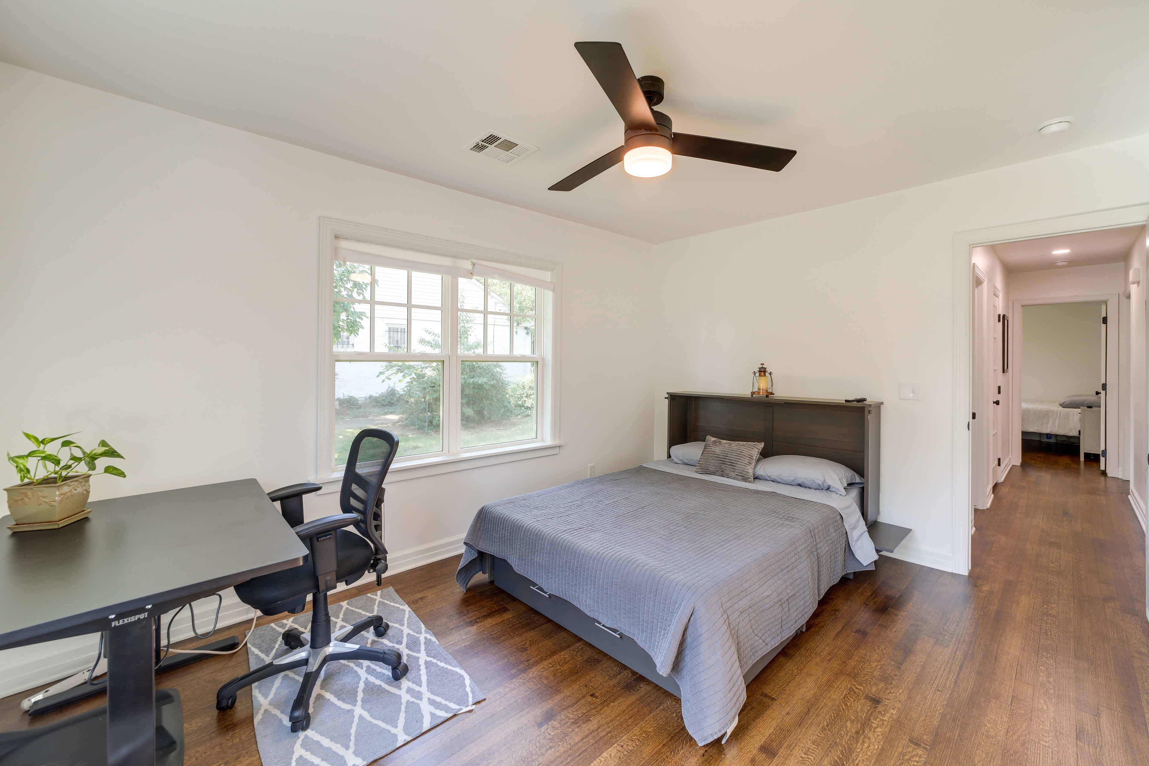 Bedroom 2 | Queen Bed | Standing Desk