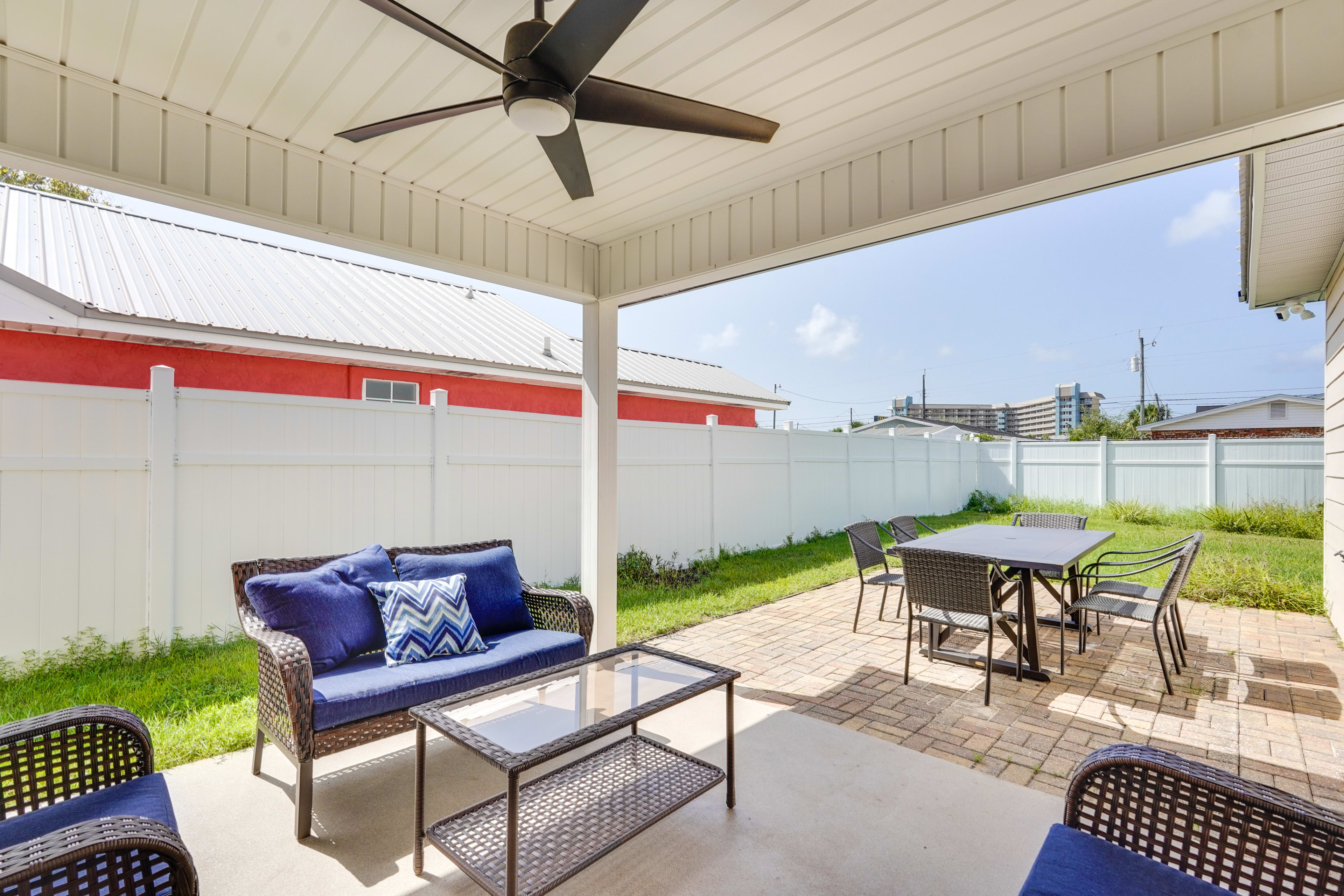 Private Patio | Dining Area