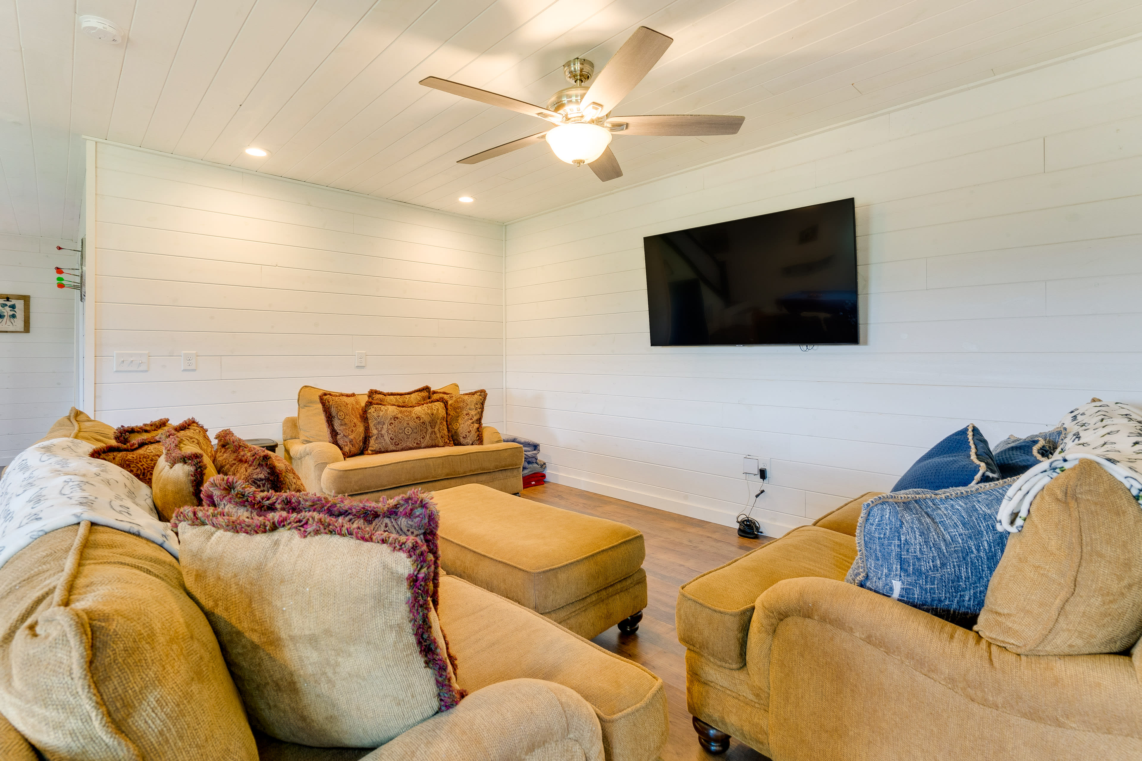 Additional Living Area | Basement | Smart TV