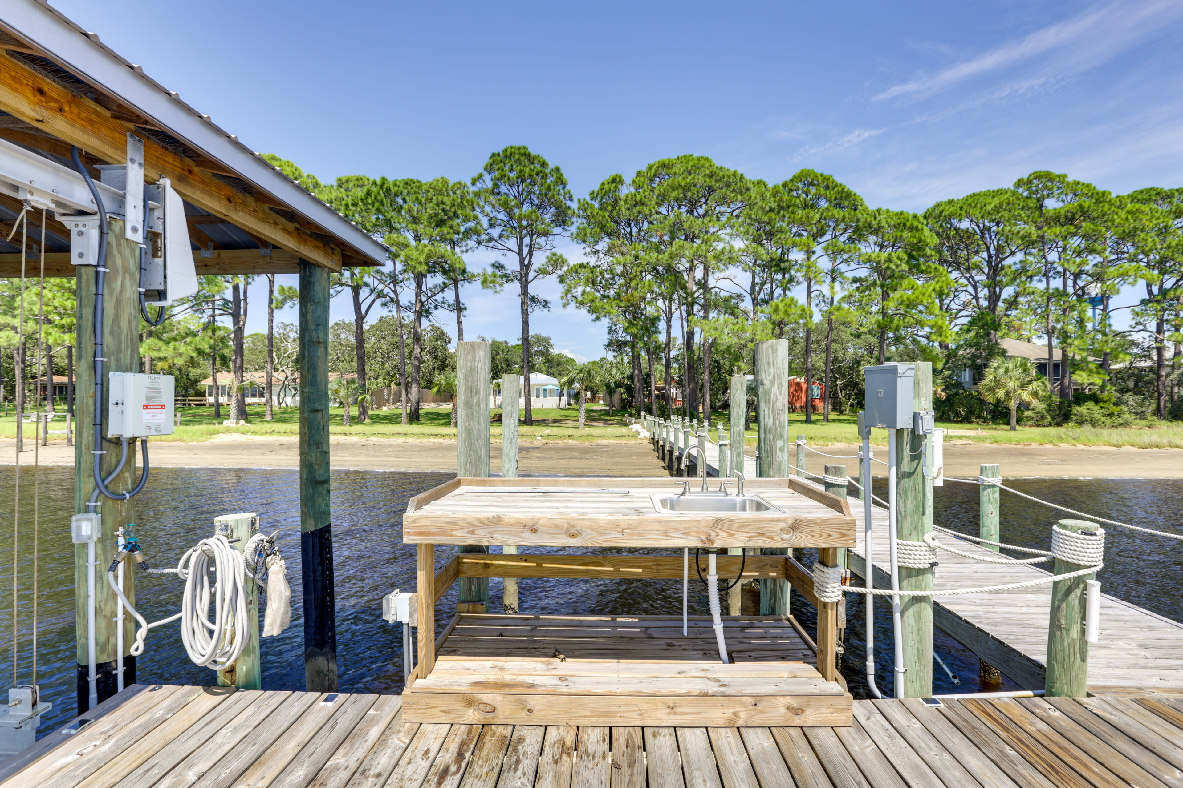 Fish Cleaning Station