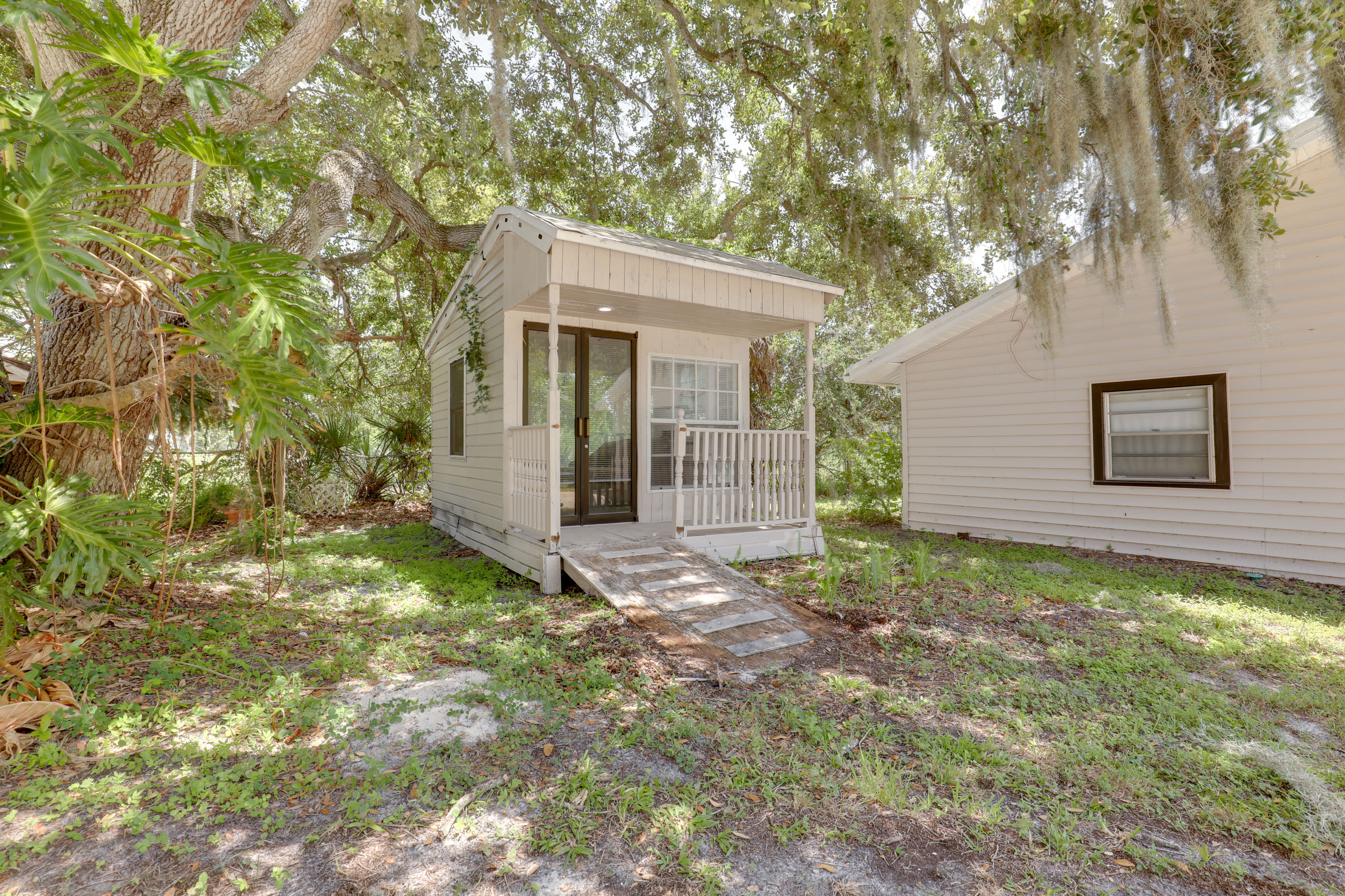 Detached TV Room Exterior