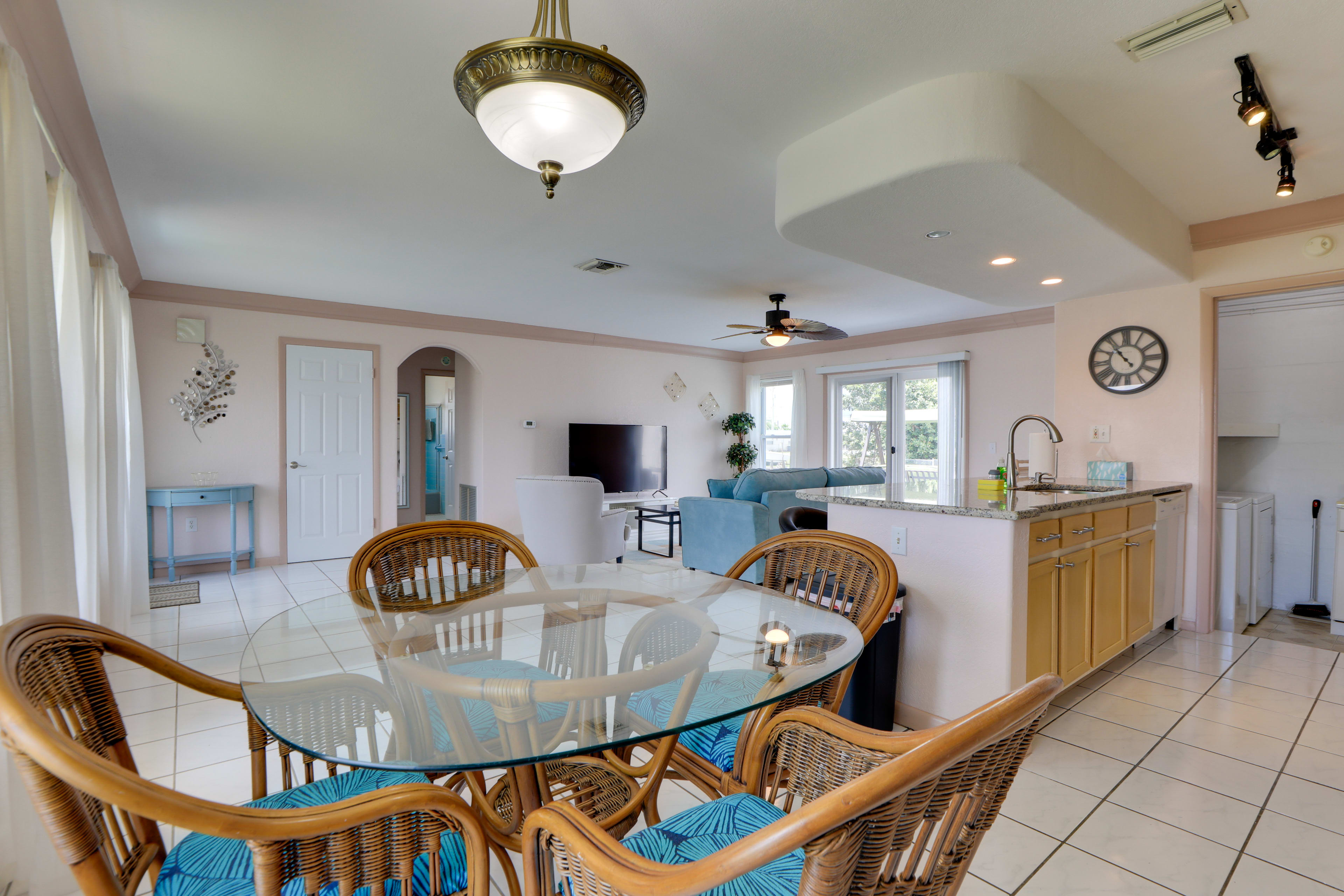 Dining Area | Dishware + Flatware