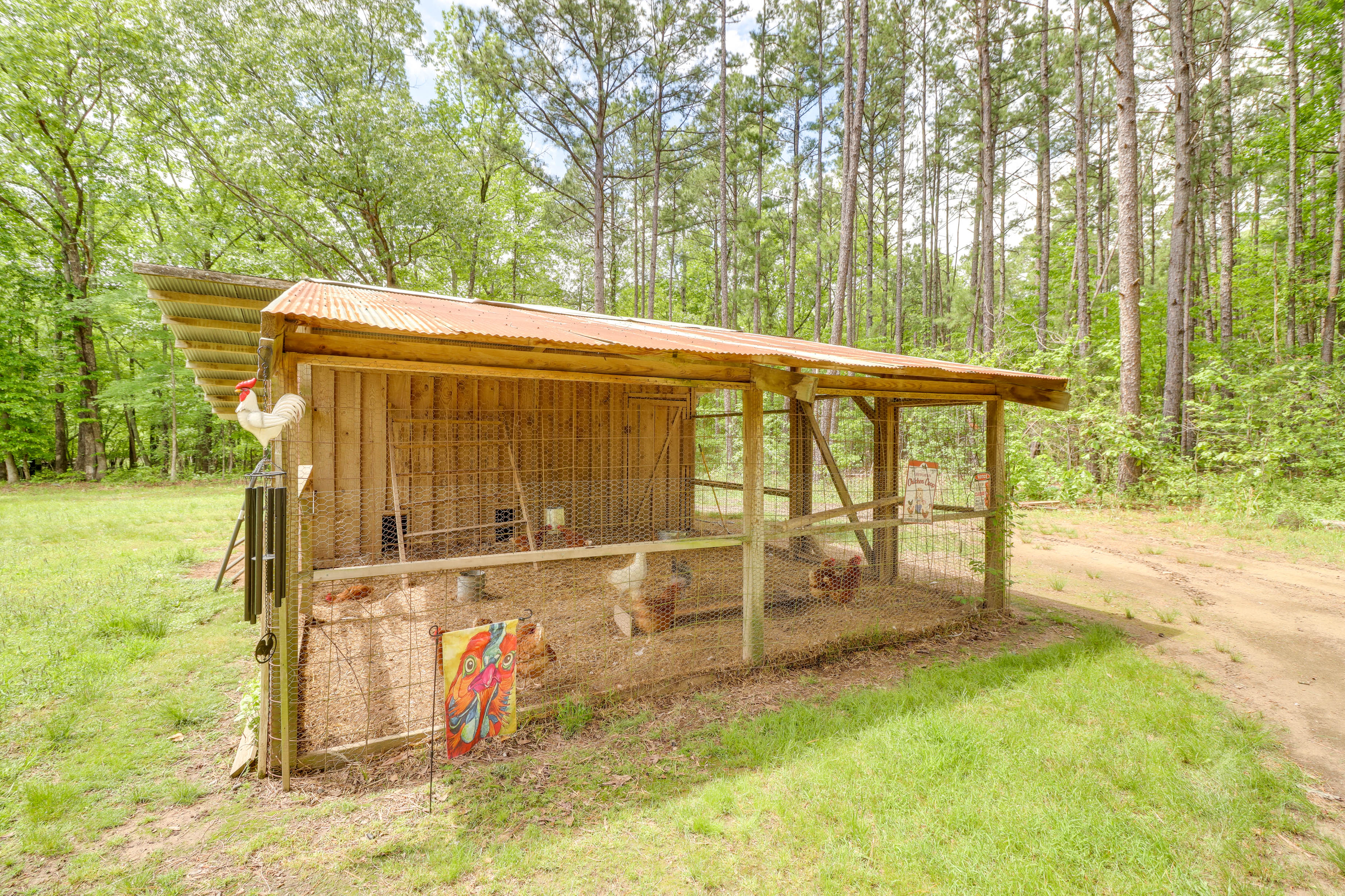 Community Amenities | Chicken Coop