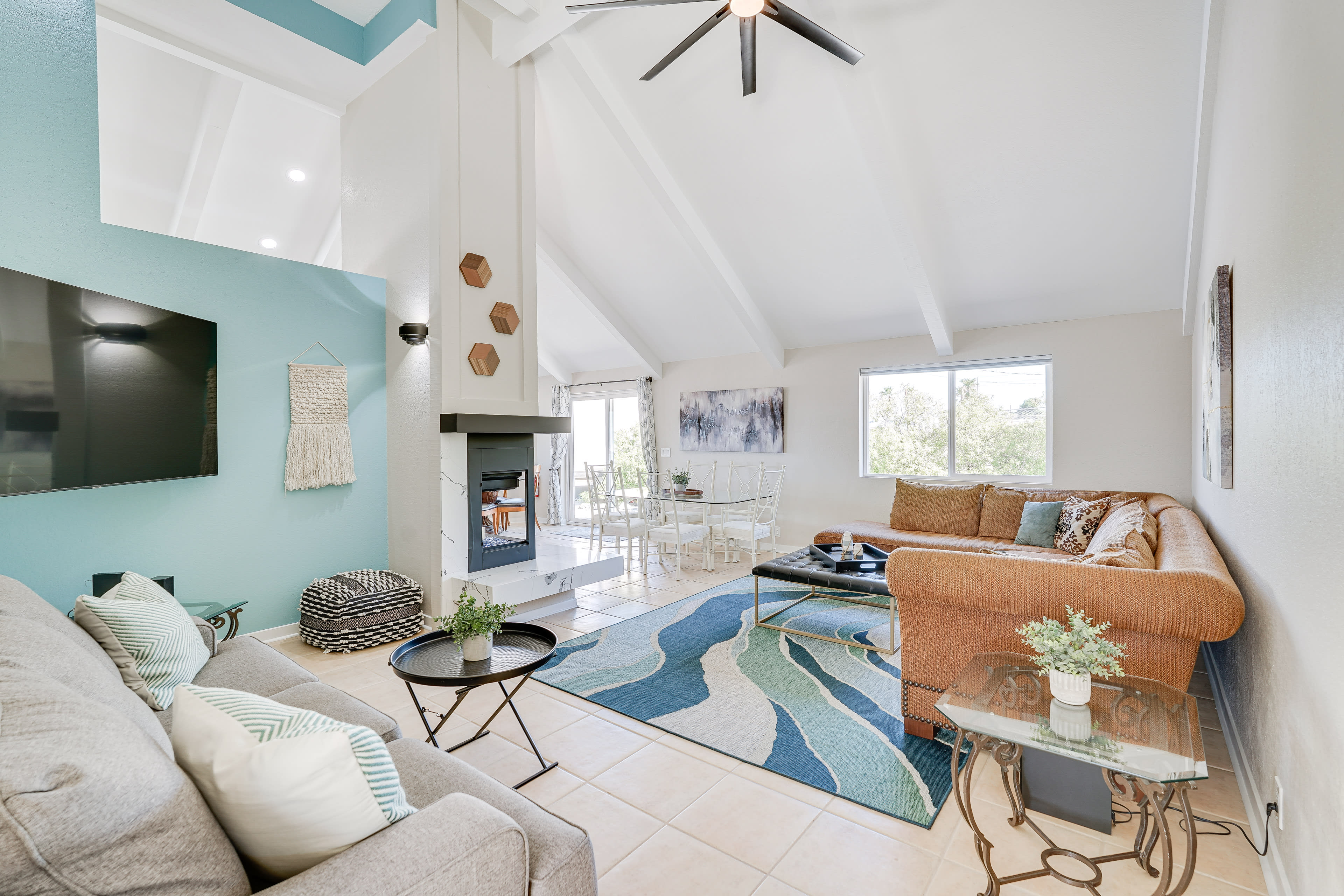 Living Room | Smart TV | Queen Sleeper Sofa | Fireplace