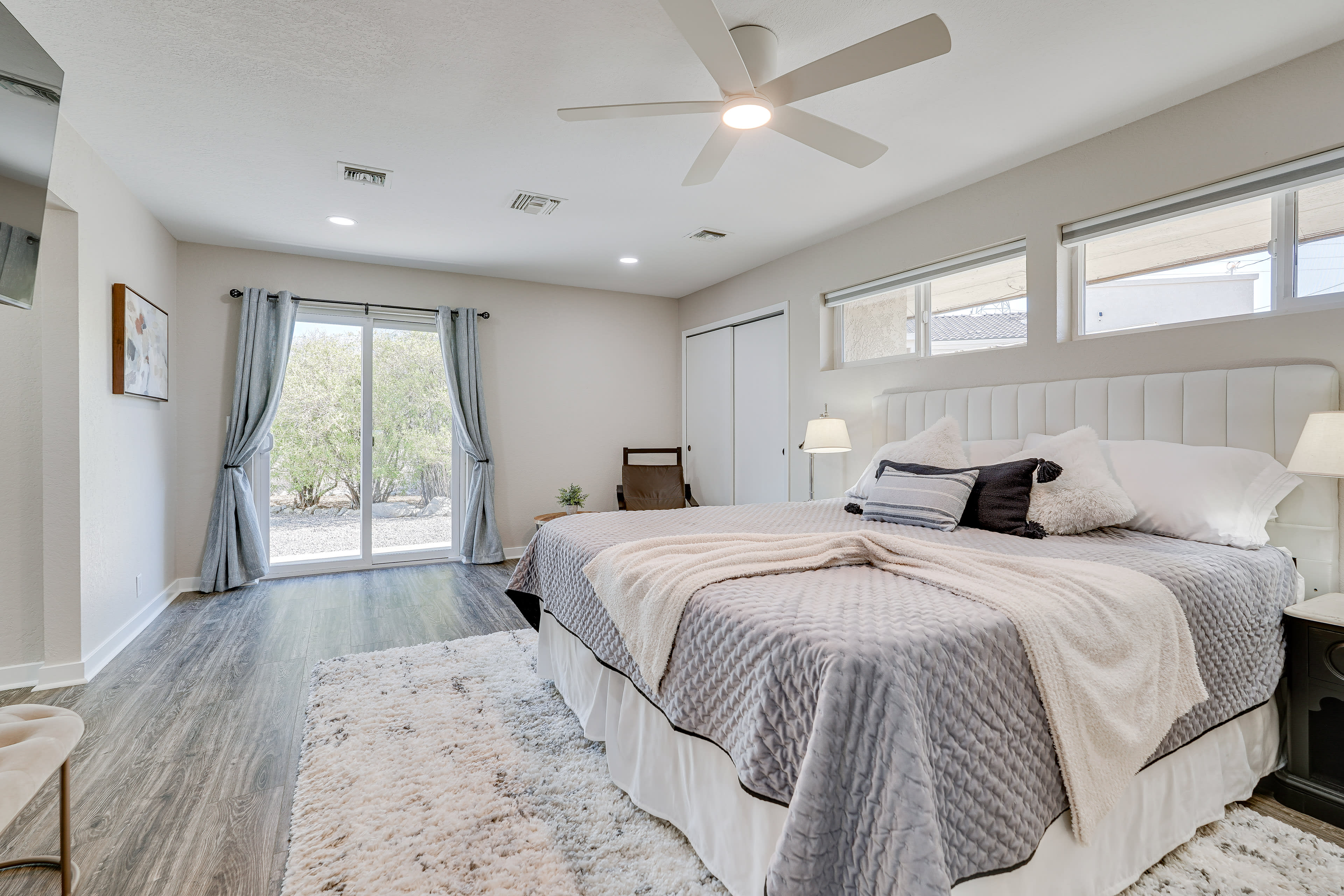 Bedroom 1 | 1st Floor | King Bed | Linens Provided | Smart TV