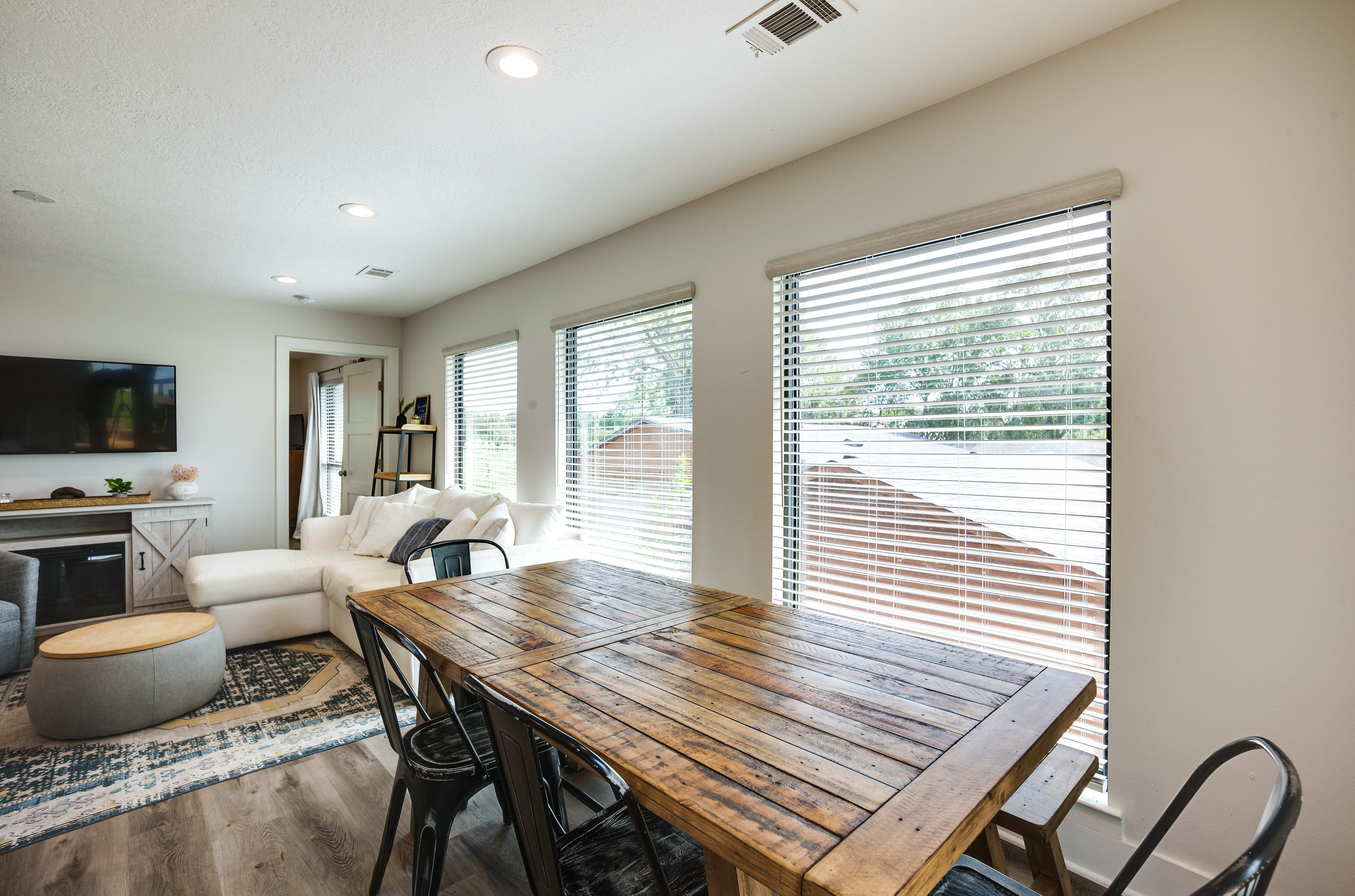 Dining Room | 2nd Floor | Dishware & Flatware