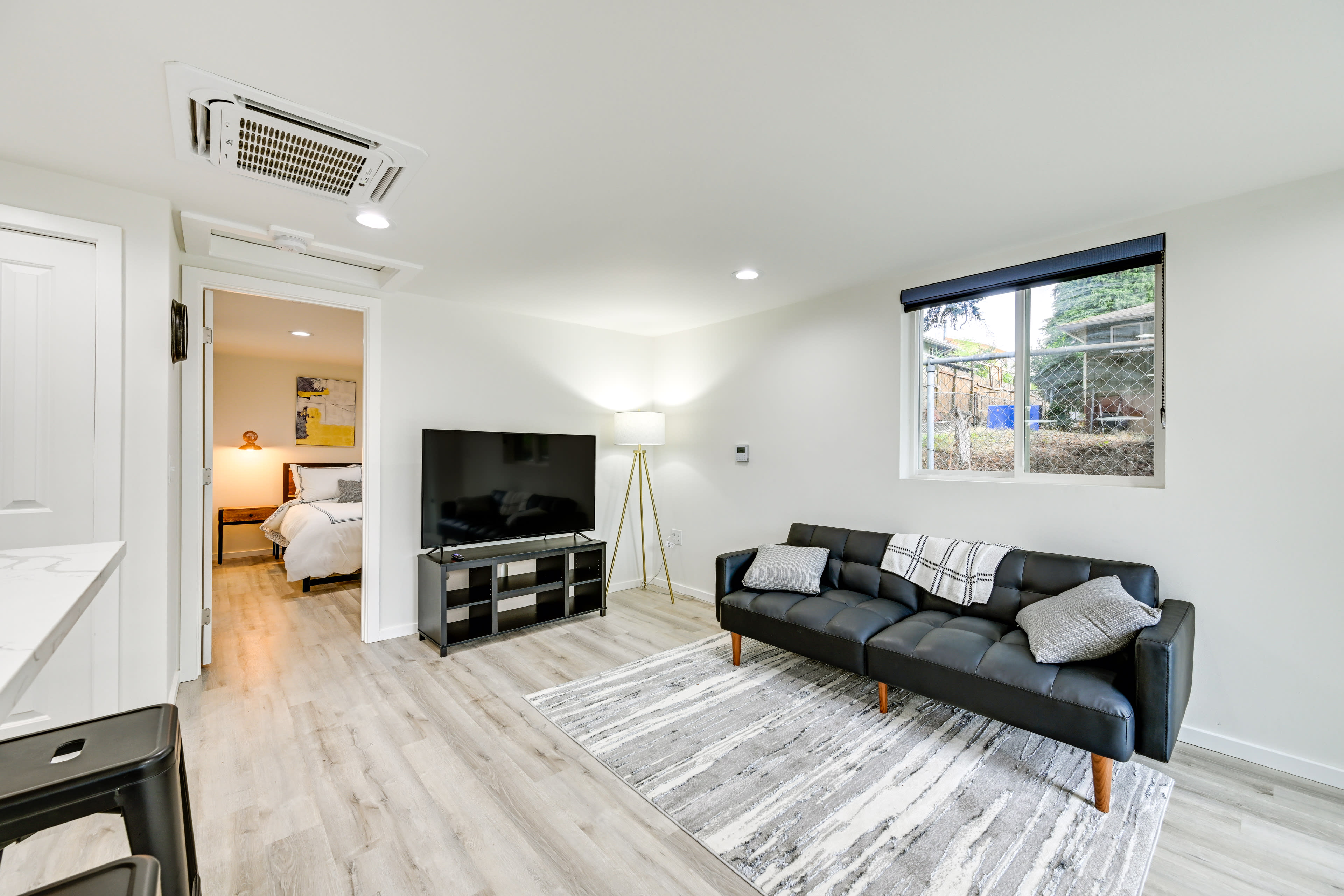 Living Room | Twin Futon | Smart TV