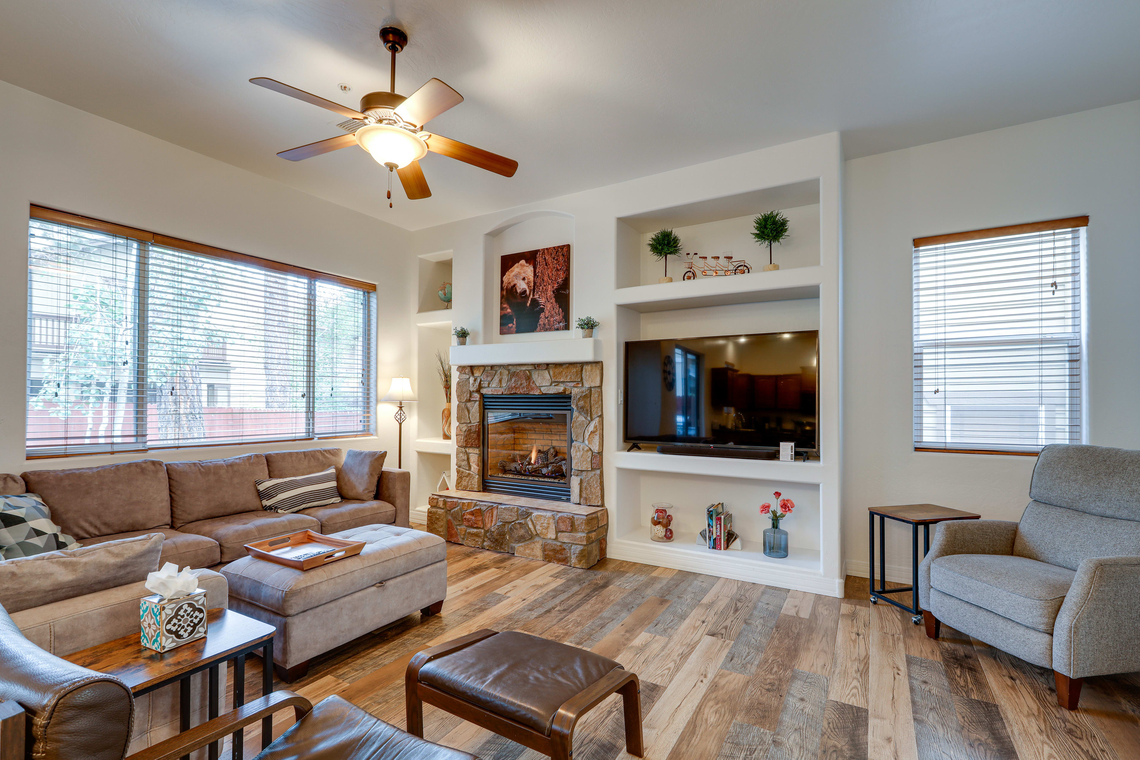 Living Room | 2nd Floor | Fireplace | Smart TV