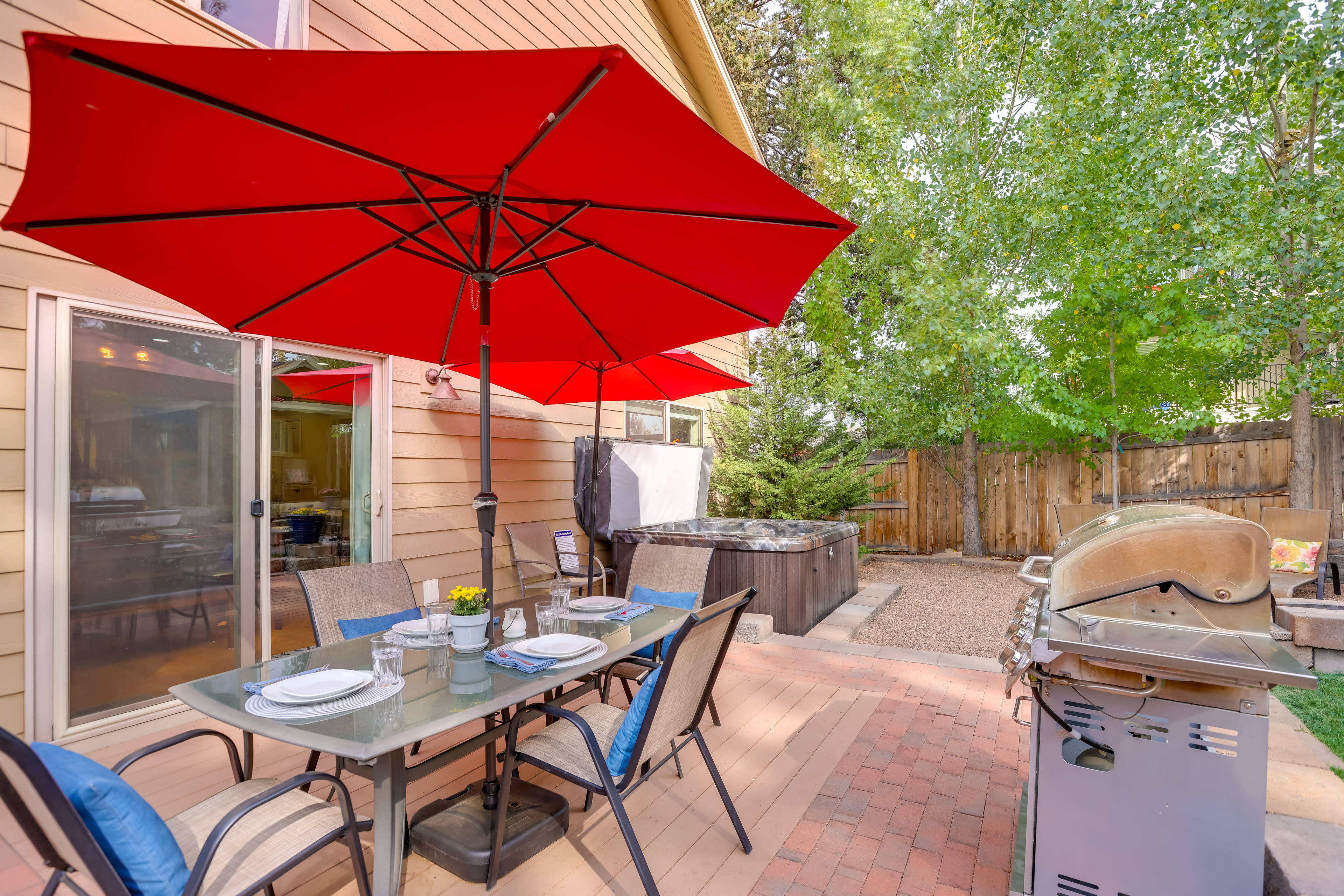Private Patio & Yard | Outdoor Dining | Gas Grill | Hot Tub