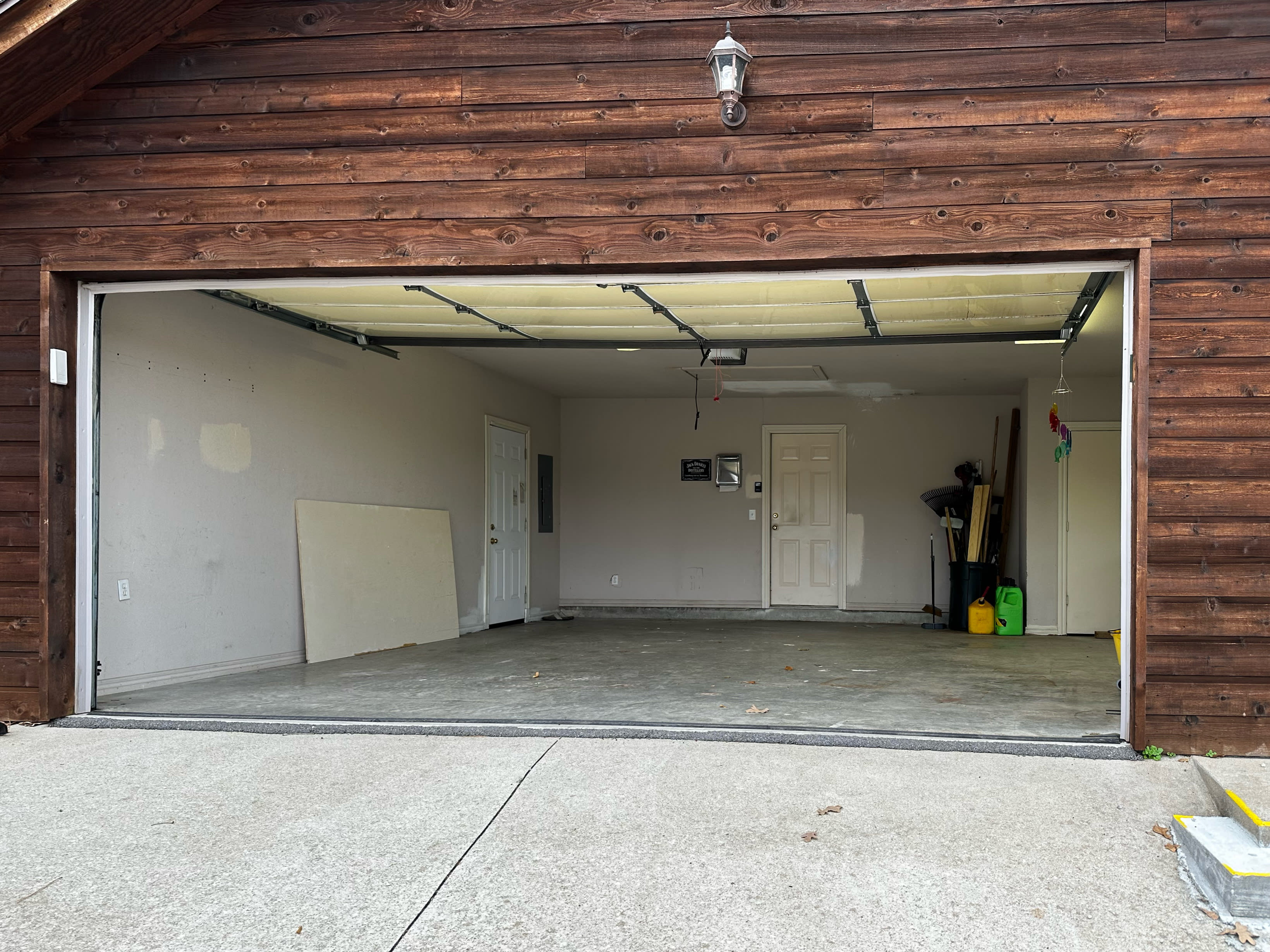 Garage (2 Vehicles)