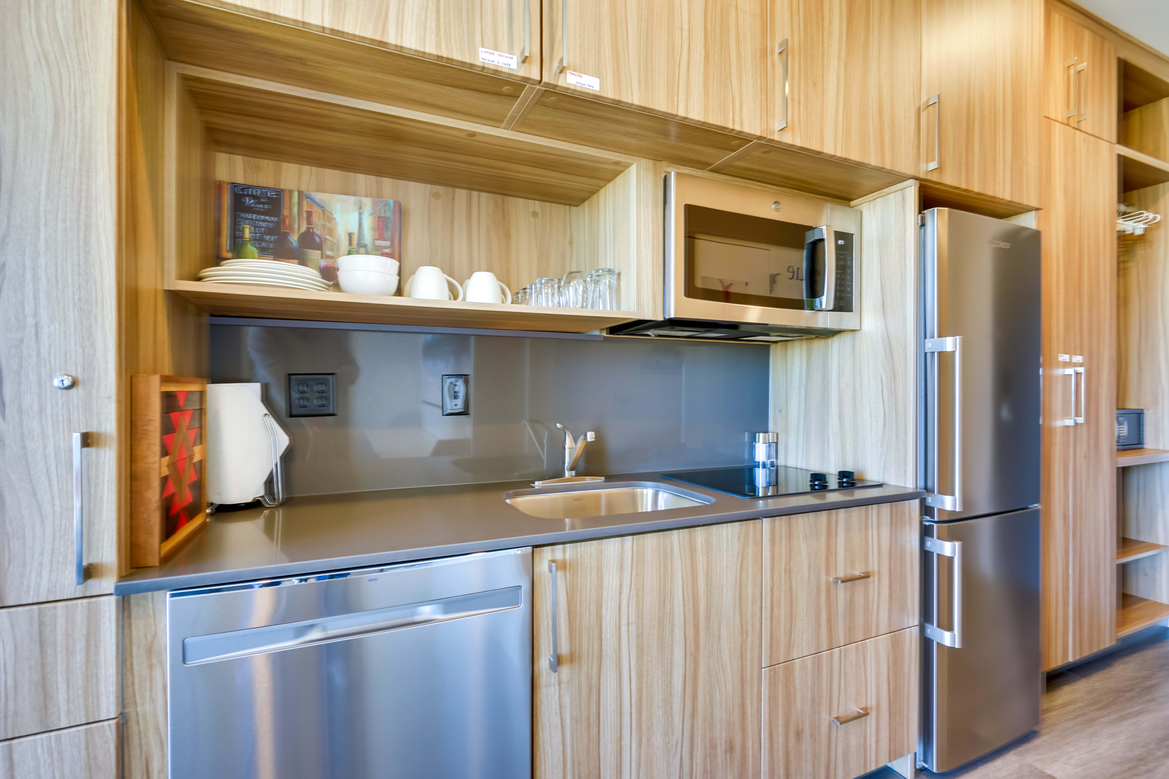 Kitchenette | Single-Story Unit | Trash Bags & Paper Towels