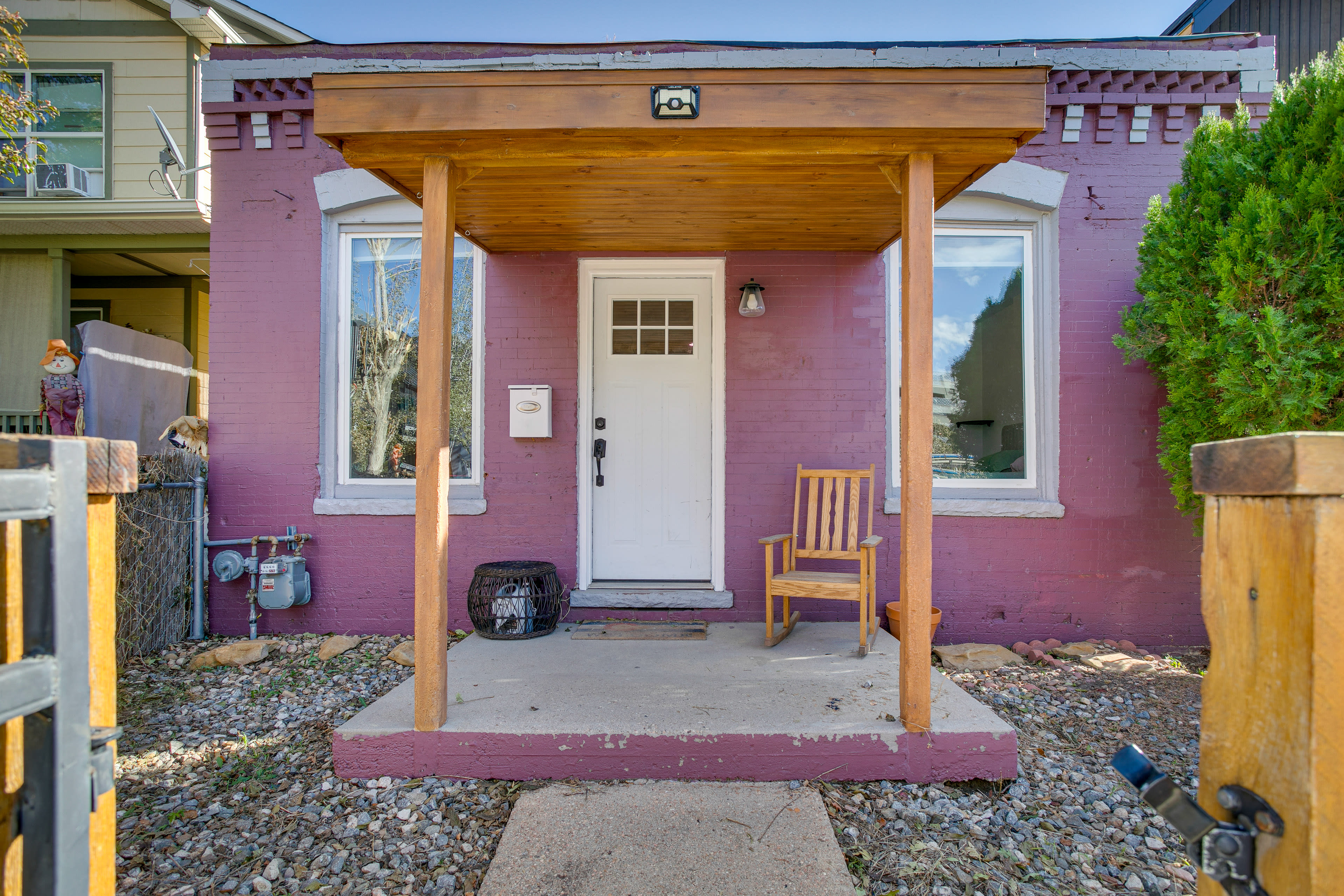 Front Entrance | Single-Story Home | Street Parking