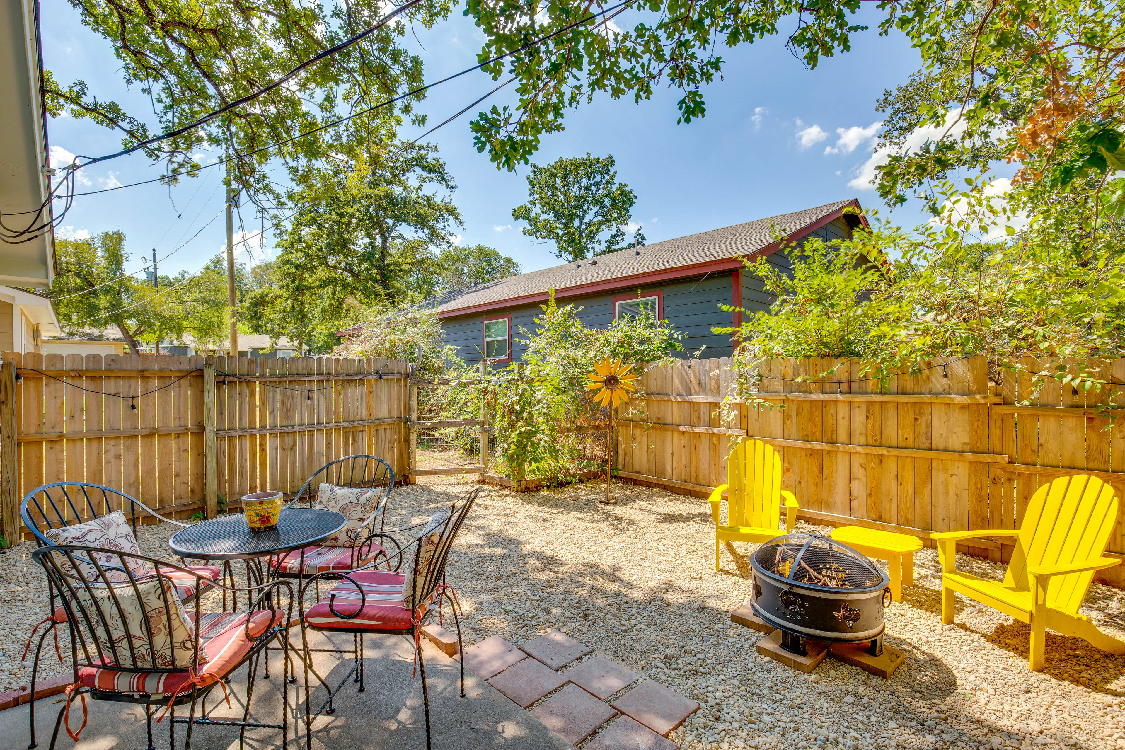 Private Patio | Keyless Entry