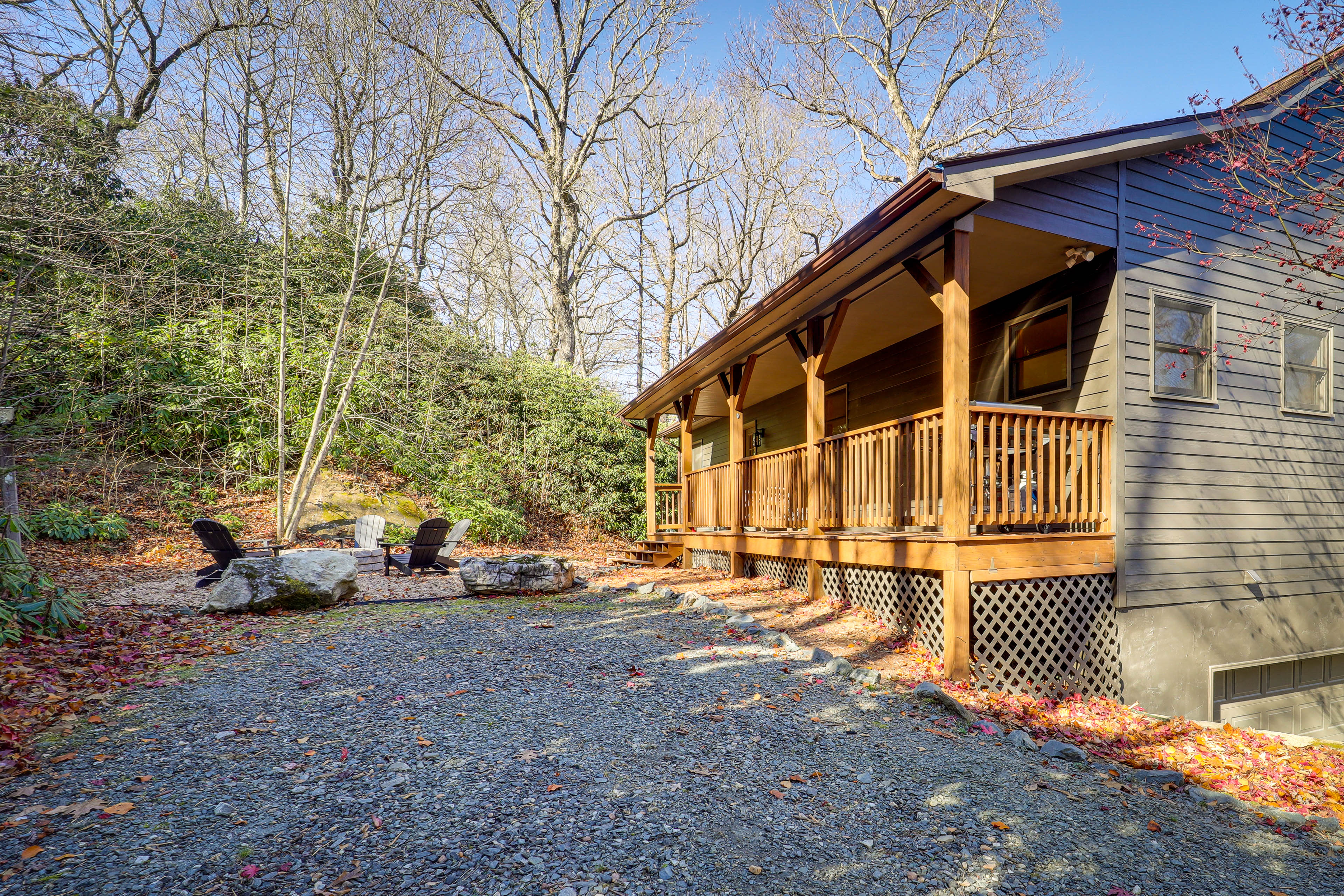 Blowing Rock Vacation Rental | 4BR | 3BA | 1,820 Sq Ft | Stairs Required