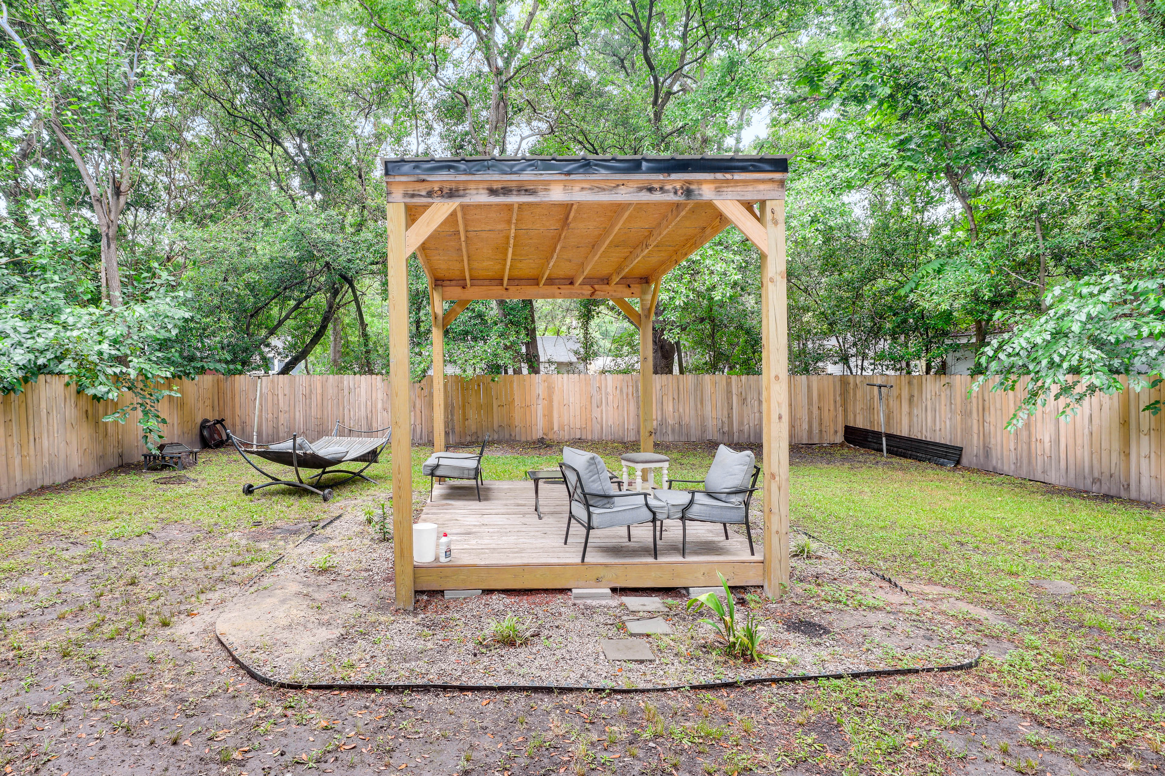 Fenced Yard | Deck | Gazebo | Hammock