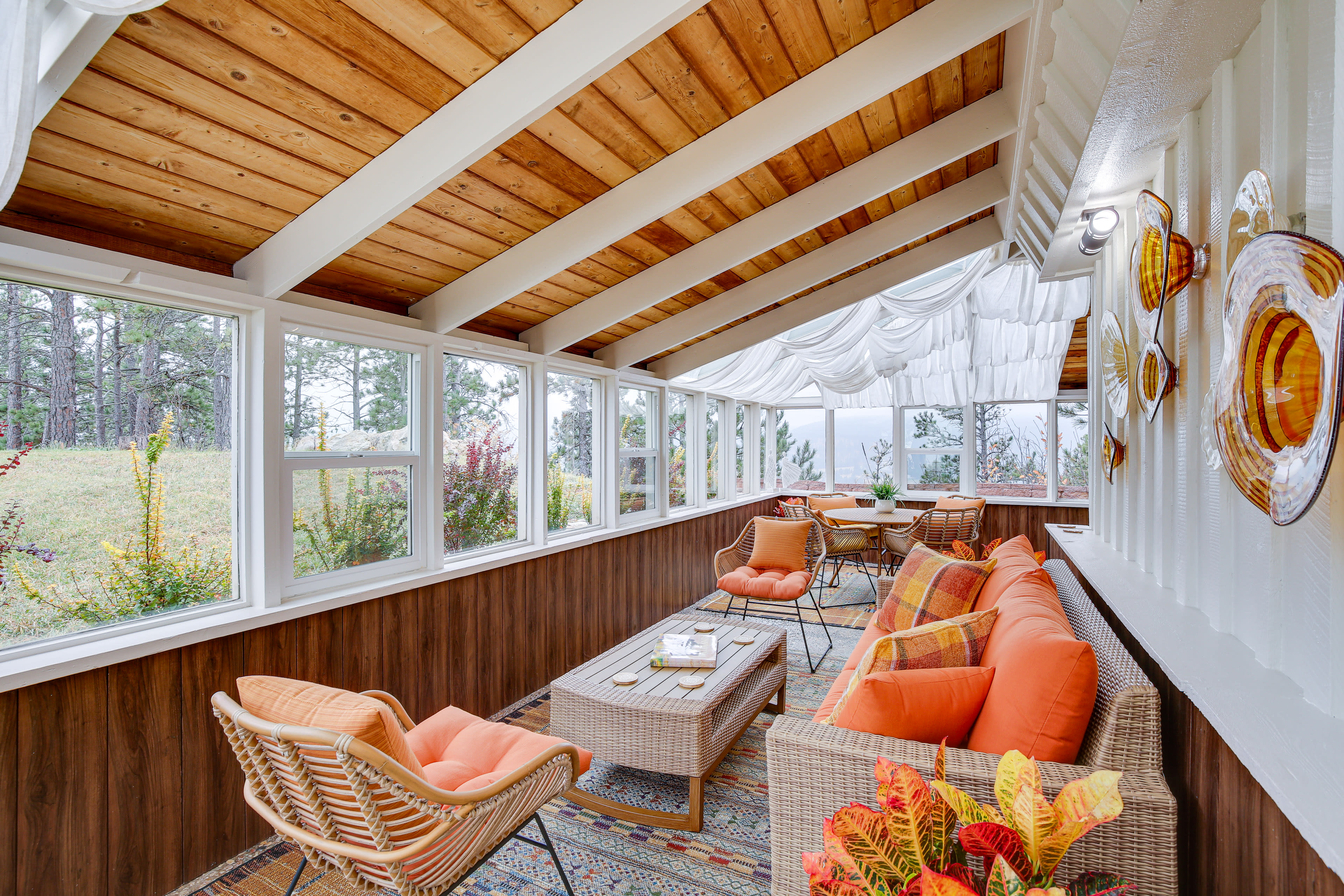 Furnished Sunroom