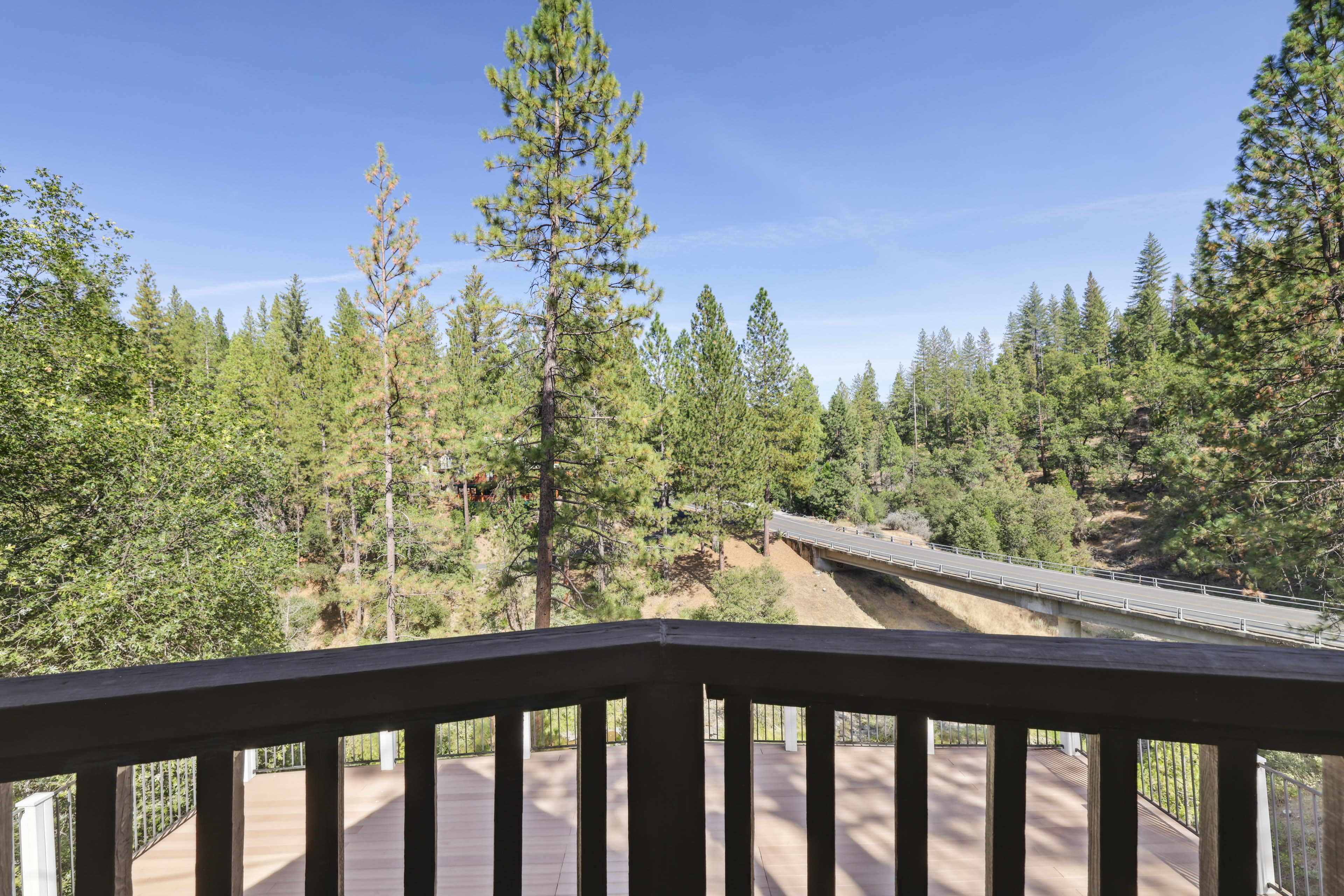 Balcony | Creek View