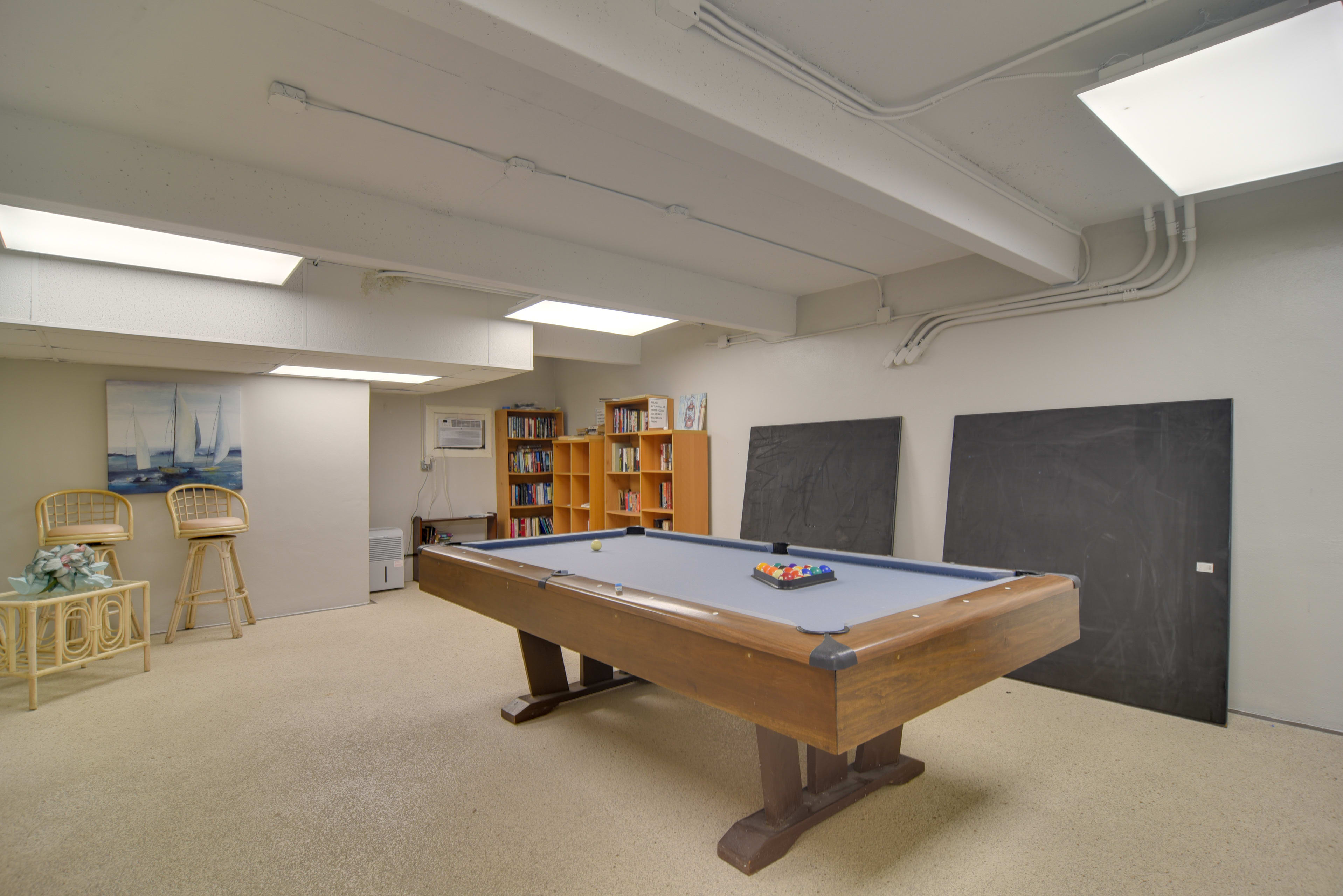 Community Pool Table