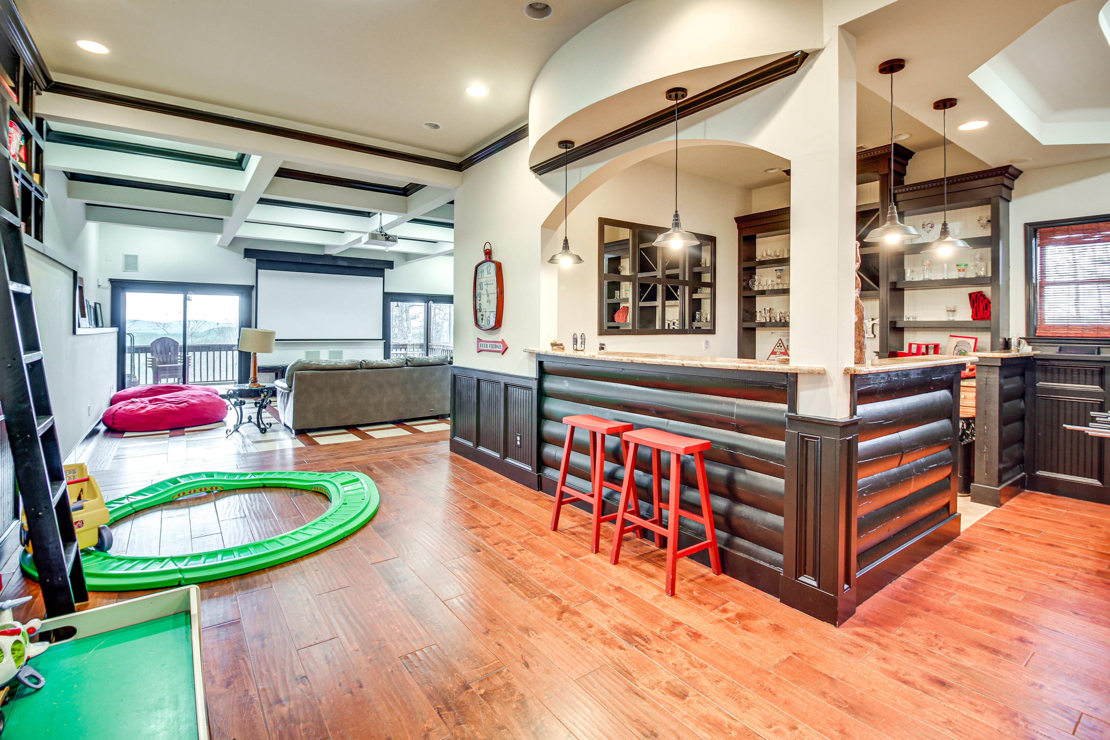 Game Room | Wet Bar | Basement