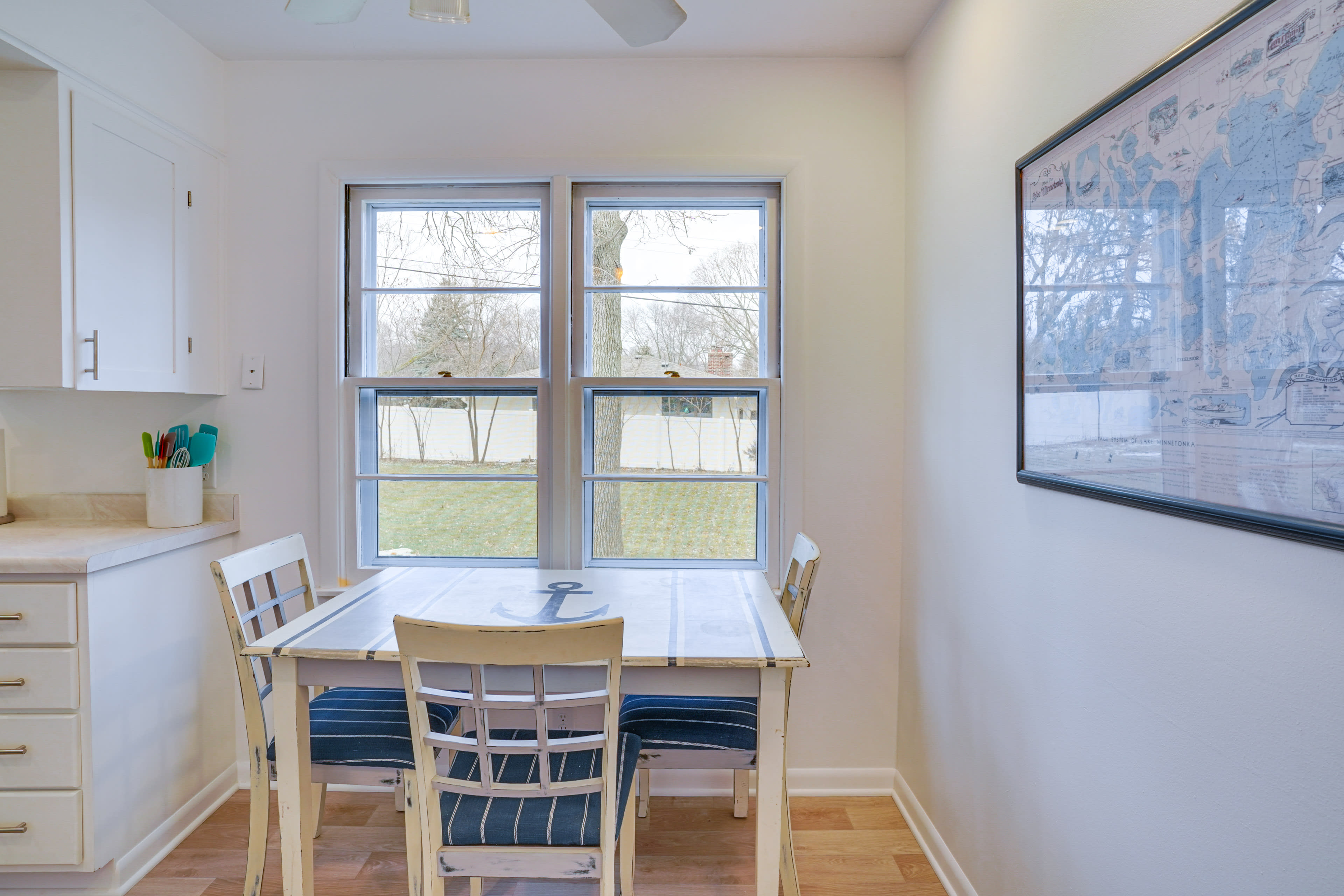 Dining Room | Dishware & Flatware Provided