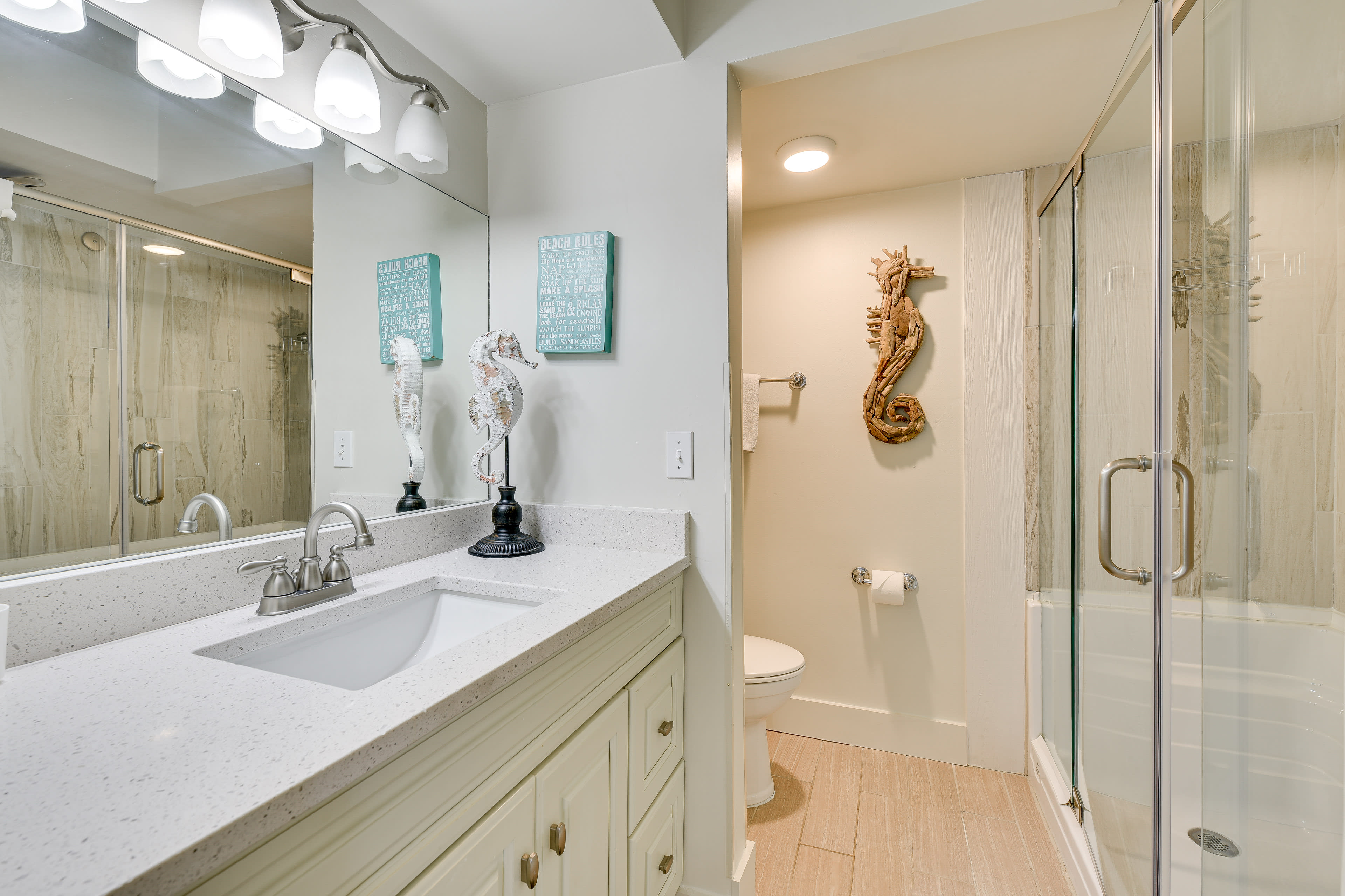 En-Suite Bathroom | Complimentary Toiletries | Hair Dryer