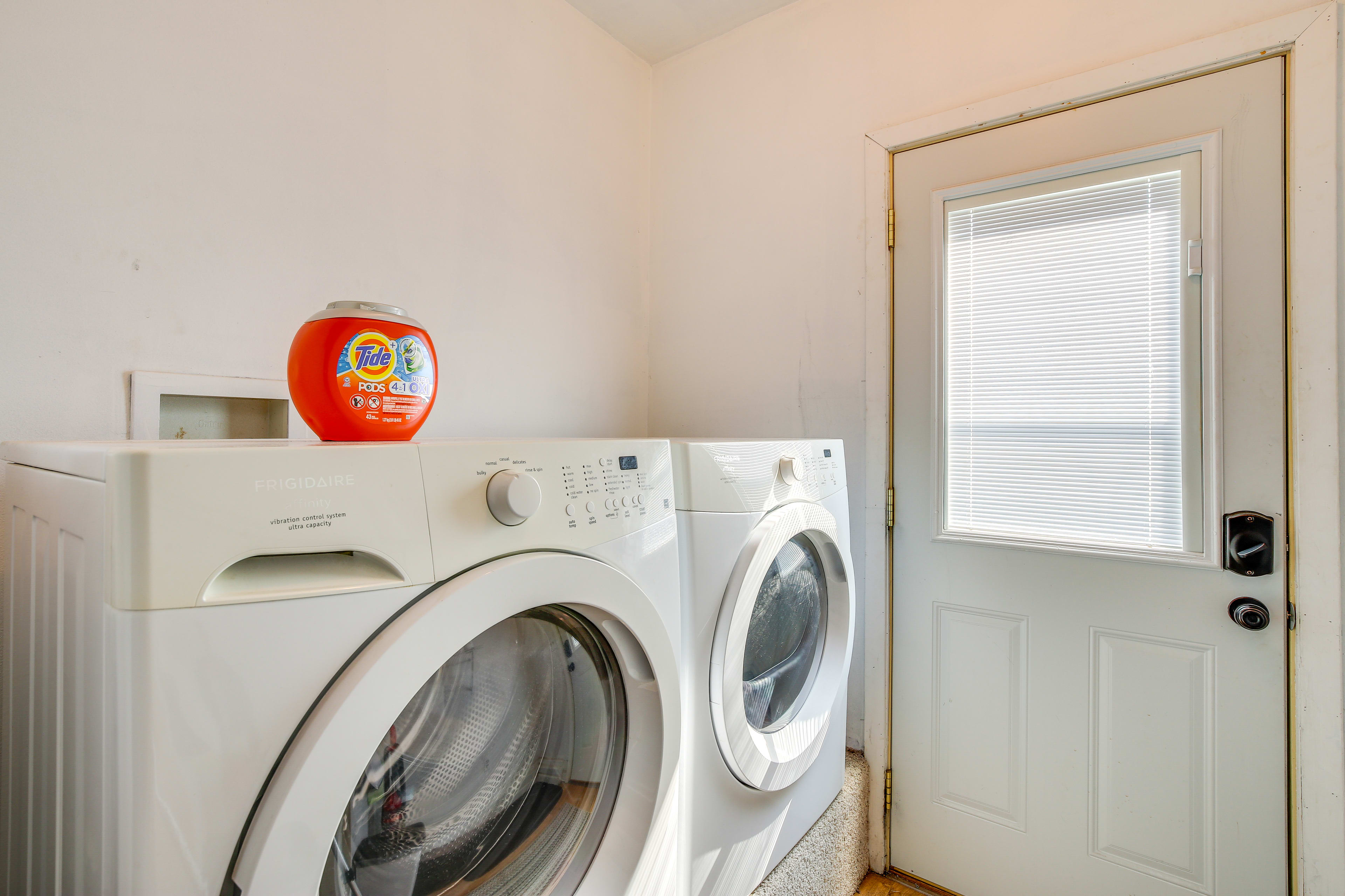 In-Unit Laundry