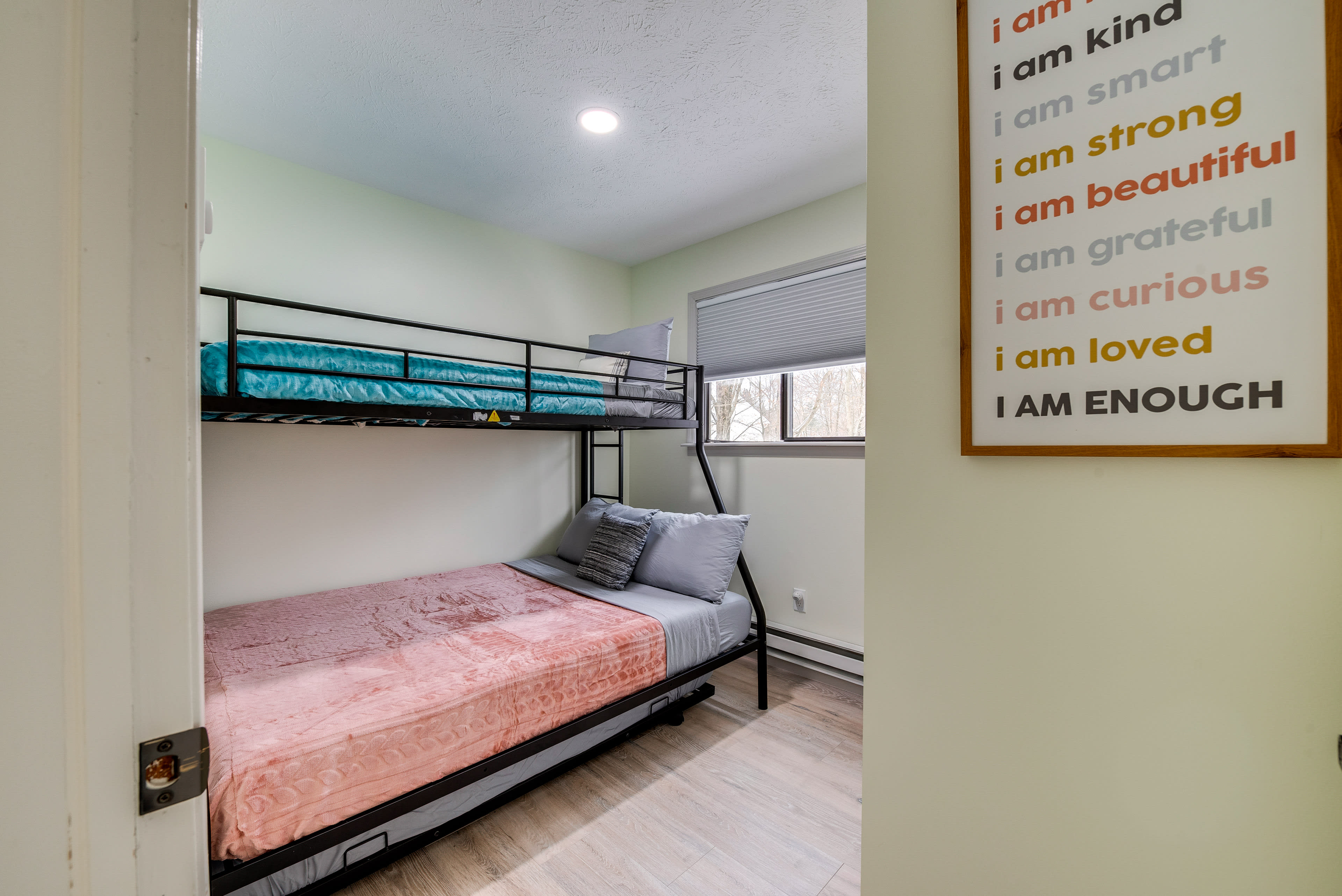 Bedroom 3 | Twin/Full Bunk Bed w/ Twin Trundle | 2nd Floor