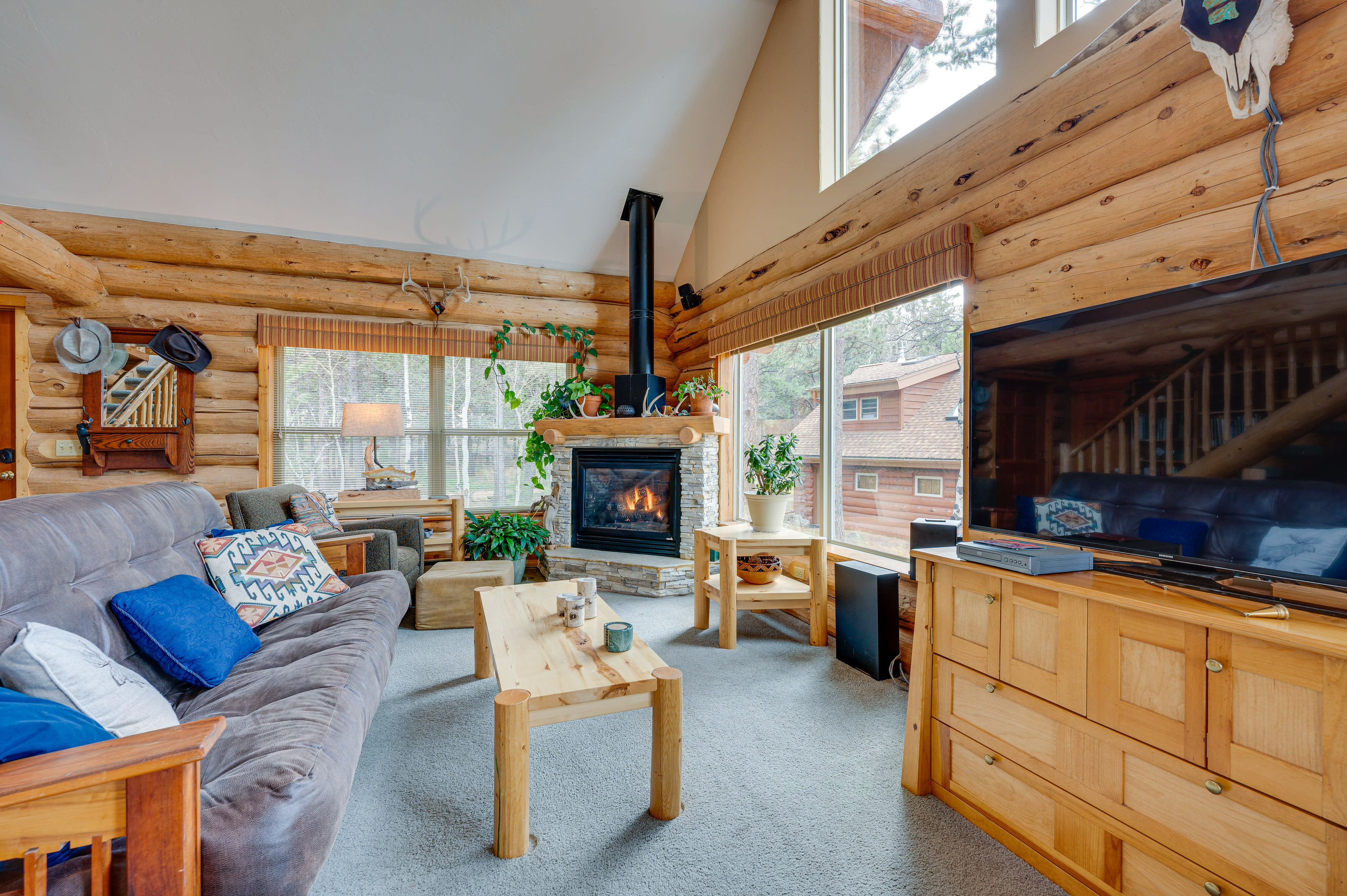 Living Room | Queen Sleeper Sofa | Gas Fireplace | Smart TV