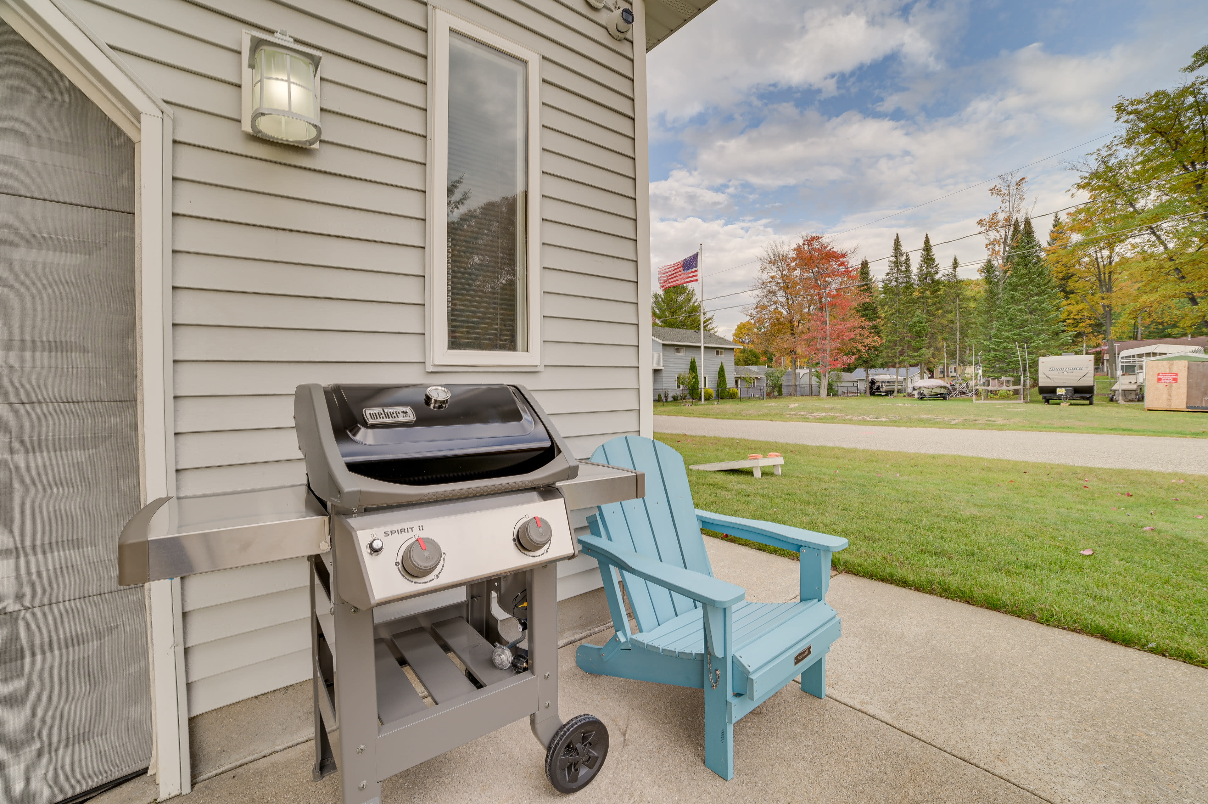 Front Exterior | Gas Grill