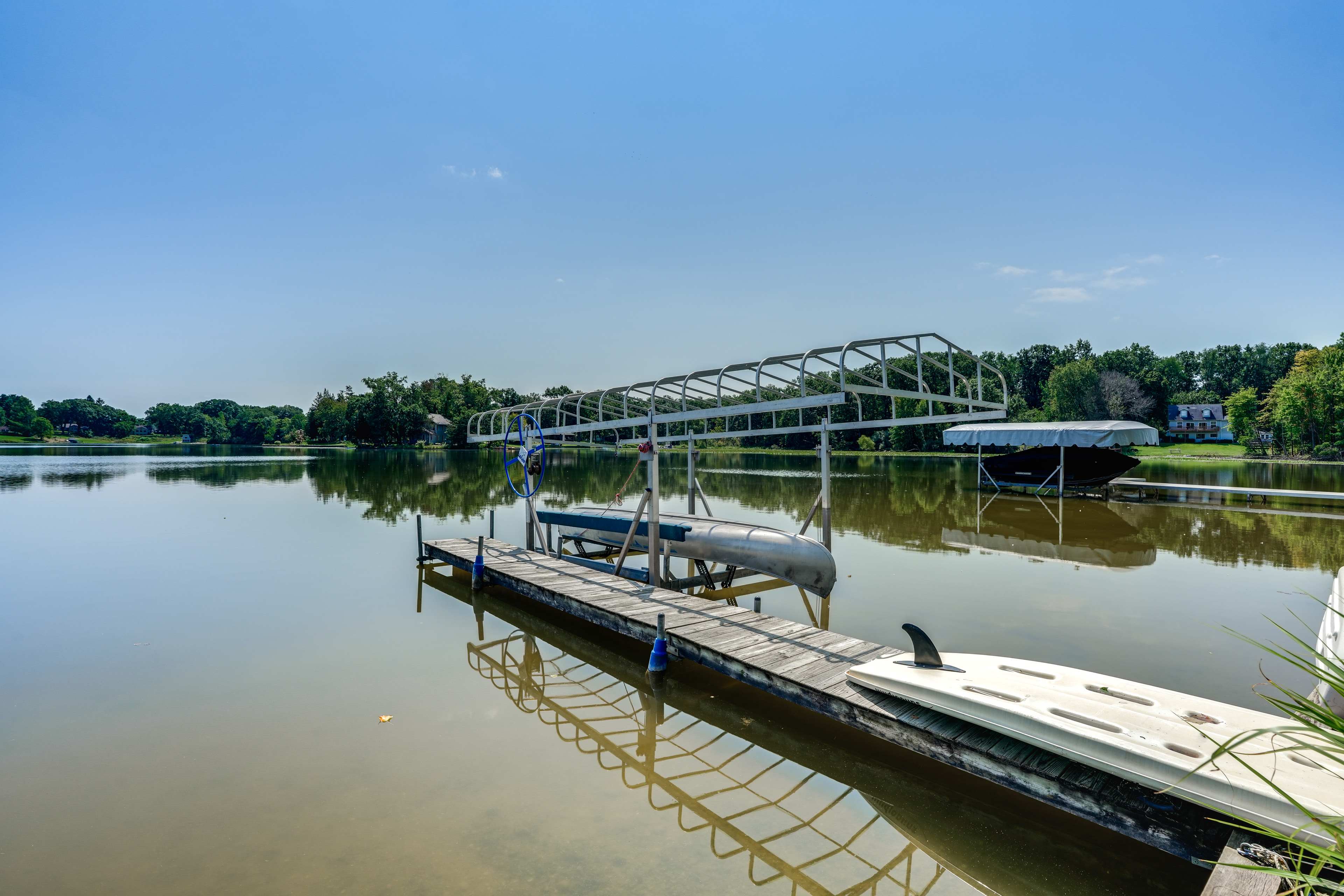 Paddleboat/Paddleboard/Canoe Provided