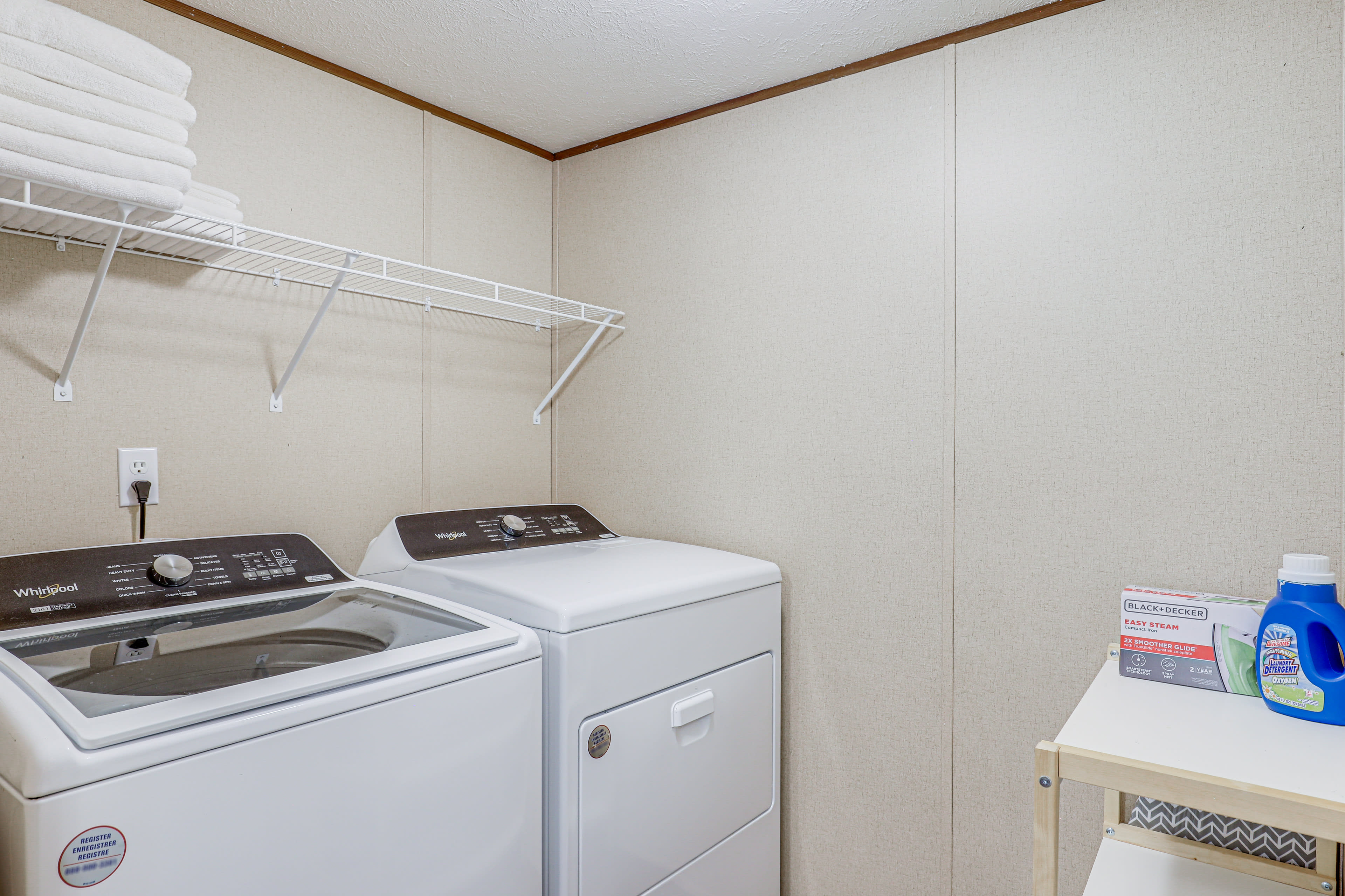 Laundry Room | Linens & Towels