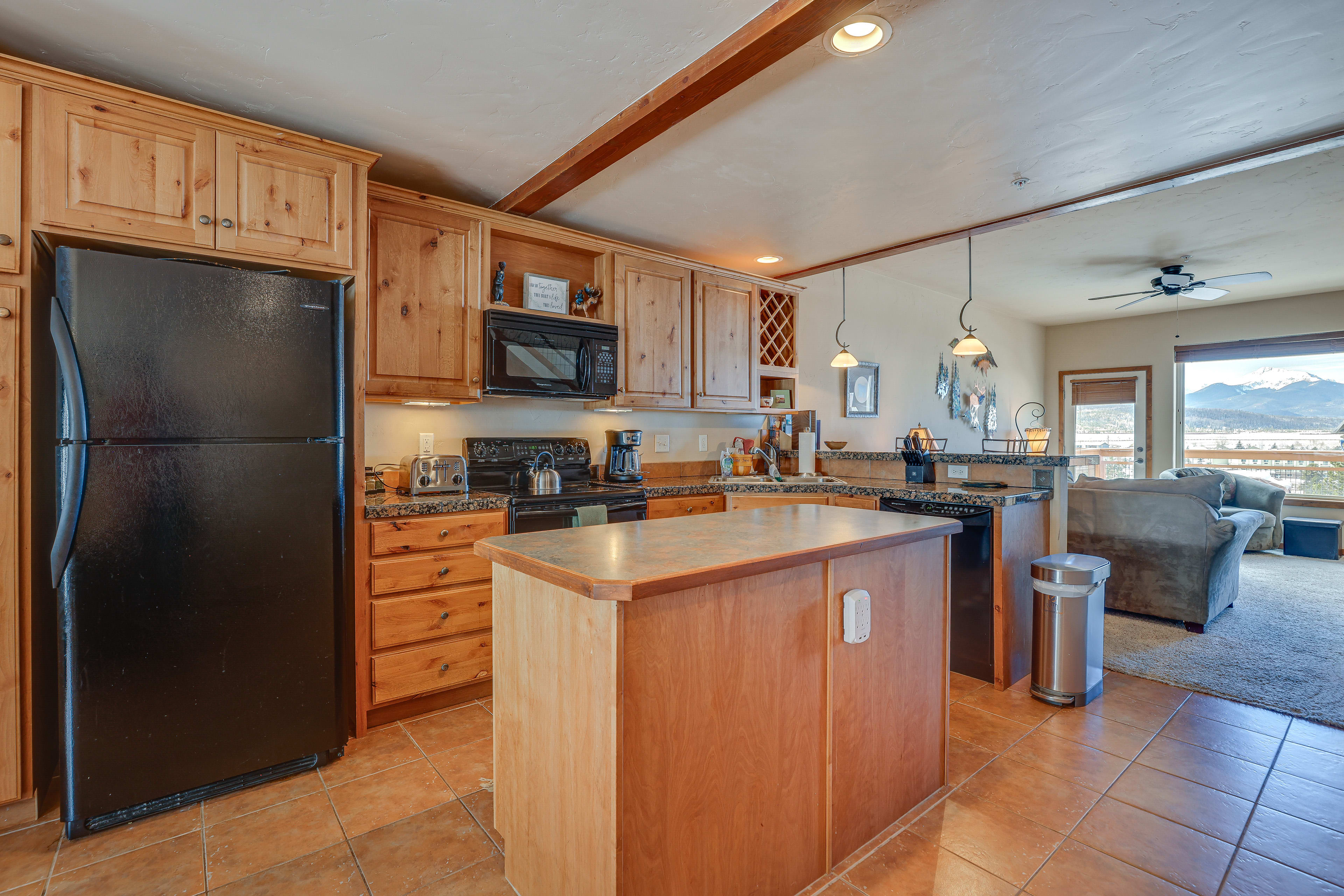 Kitchen | 2nd Floor | Dishwasher | Spices | Coffee Maker