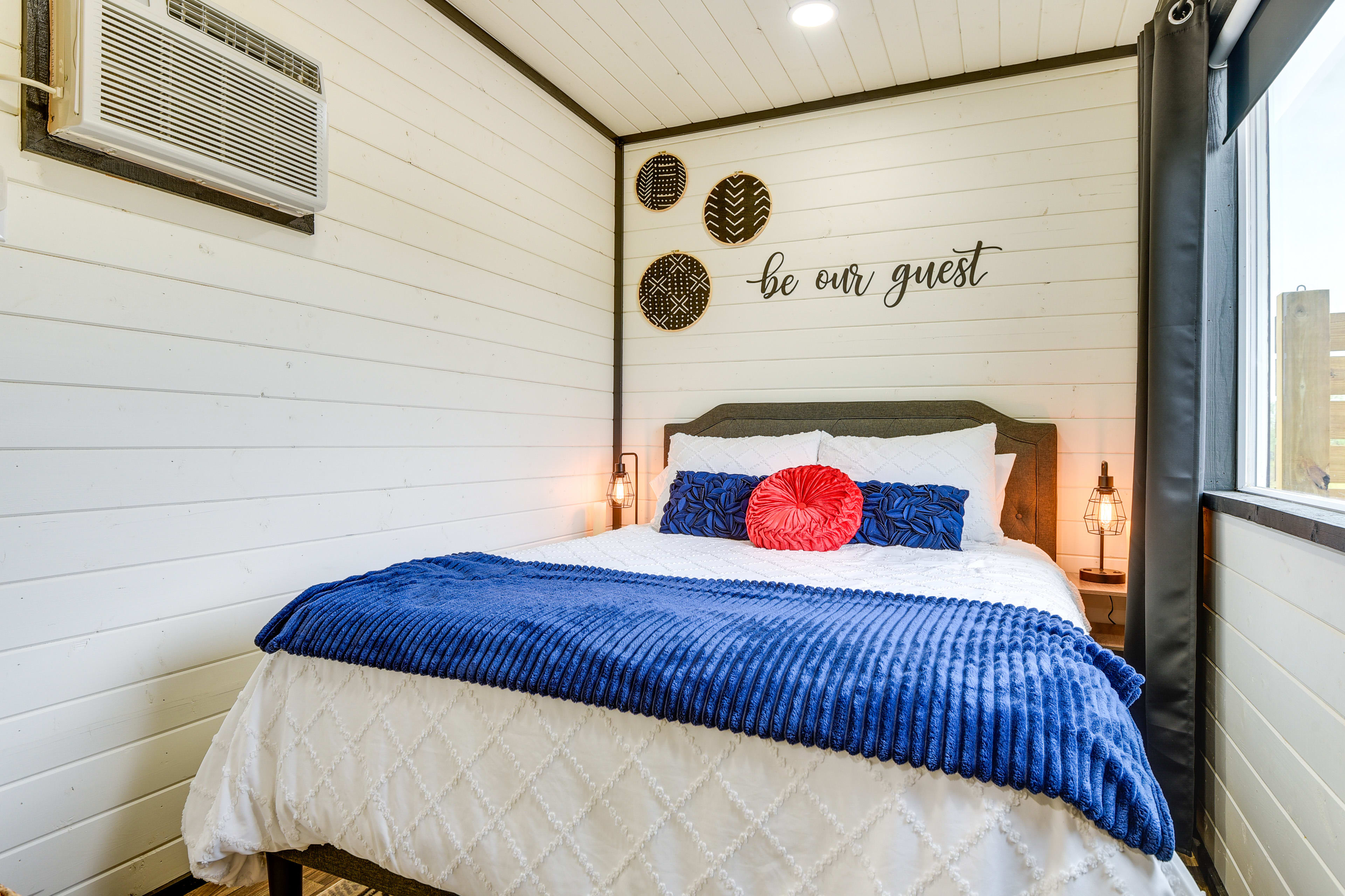 Bedroom | Queen Bed | Wall A/C Unit