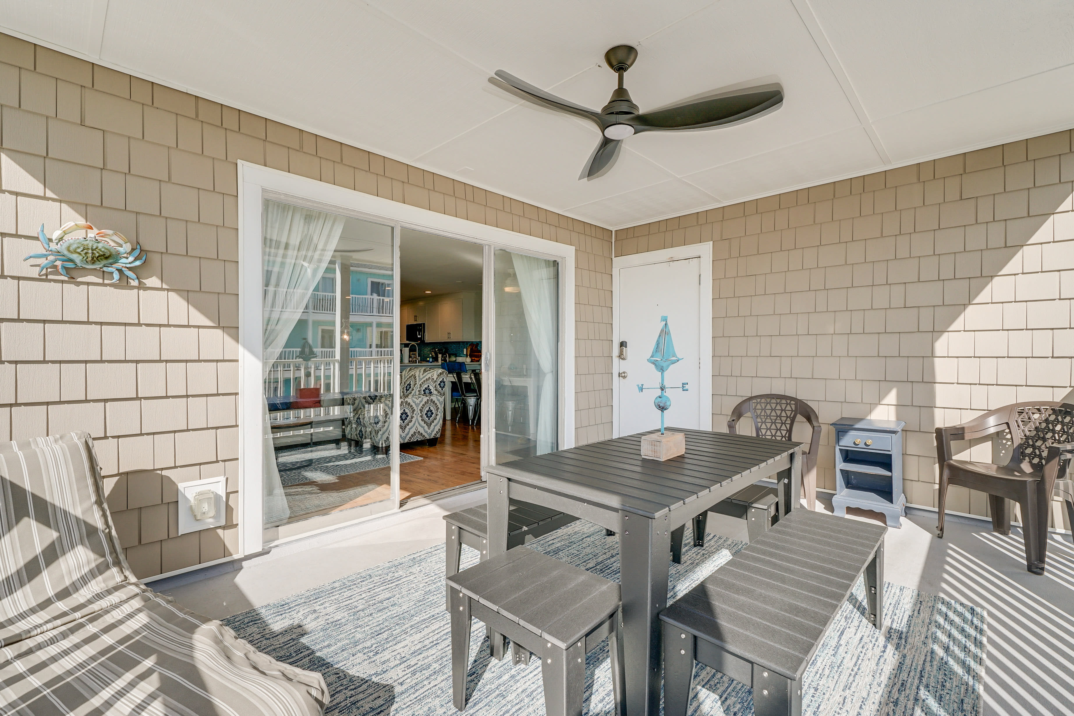 Covered Deck | Ocean View | Outdoor Dining Area | Ceiling Fan