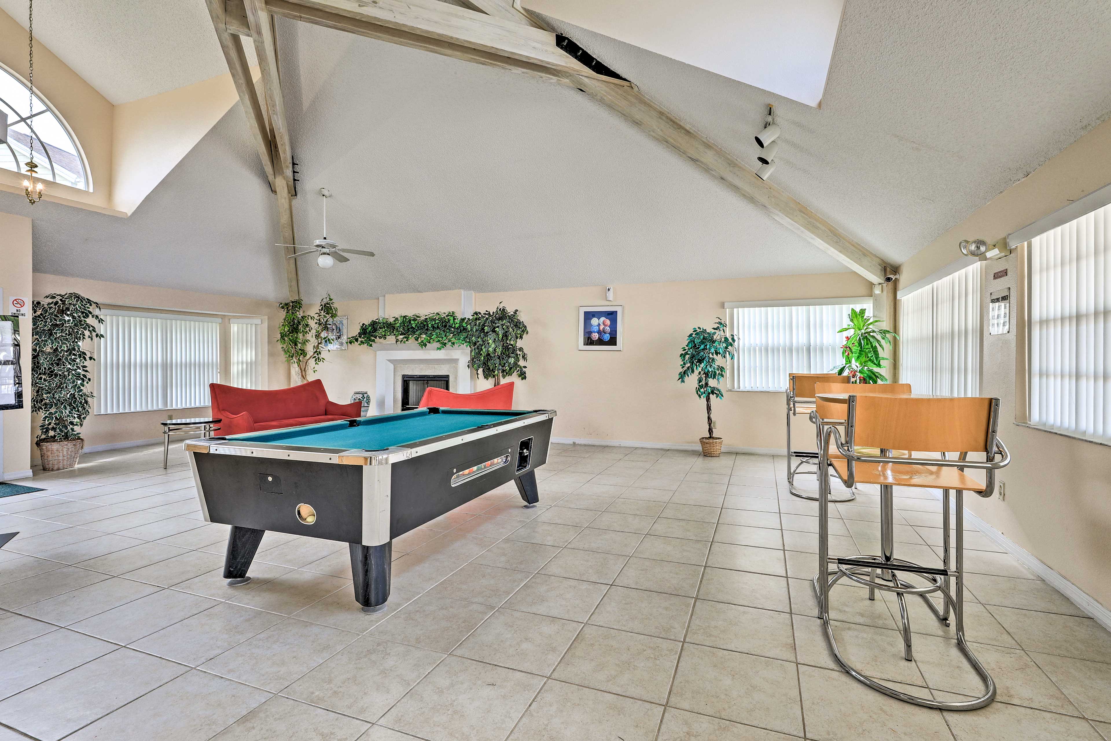 Clubhouse | Pool Table